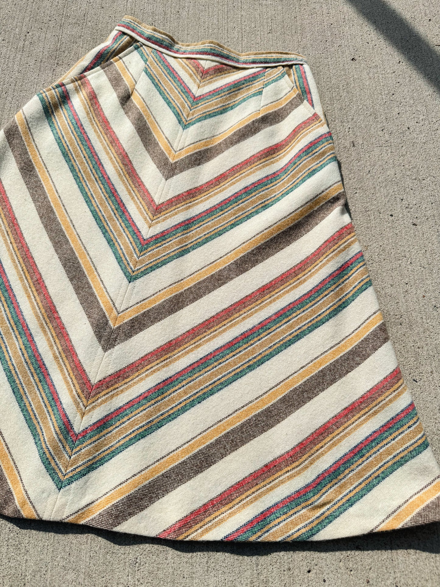 Vintage 1970s The Limited Chevron Stripe Wool Skirt | XS