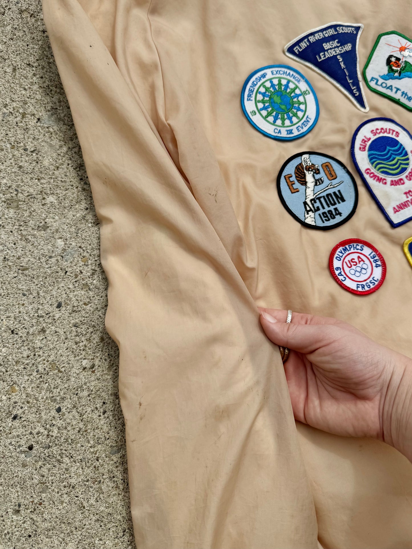 Vintage 1980s Flint River Girl Scouts Patched Windbreaker Jacket | Medium