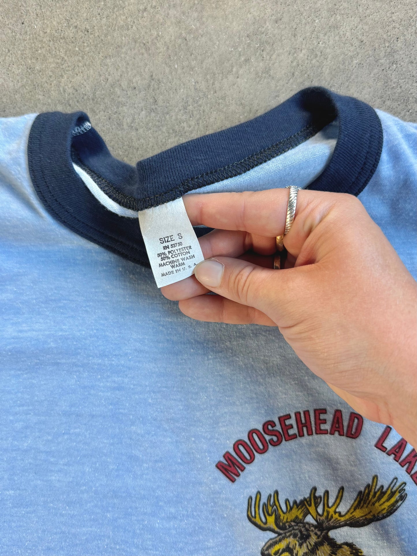 Vintage 1980s Moosehead Lake Maine Blue Ringer Tee | Small