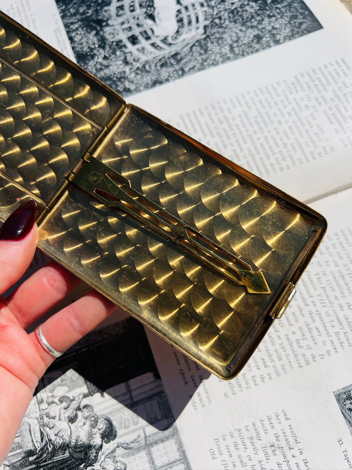 Vintage 1950s Gold Tone Cigarette Case