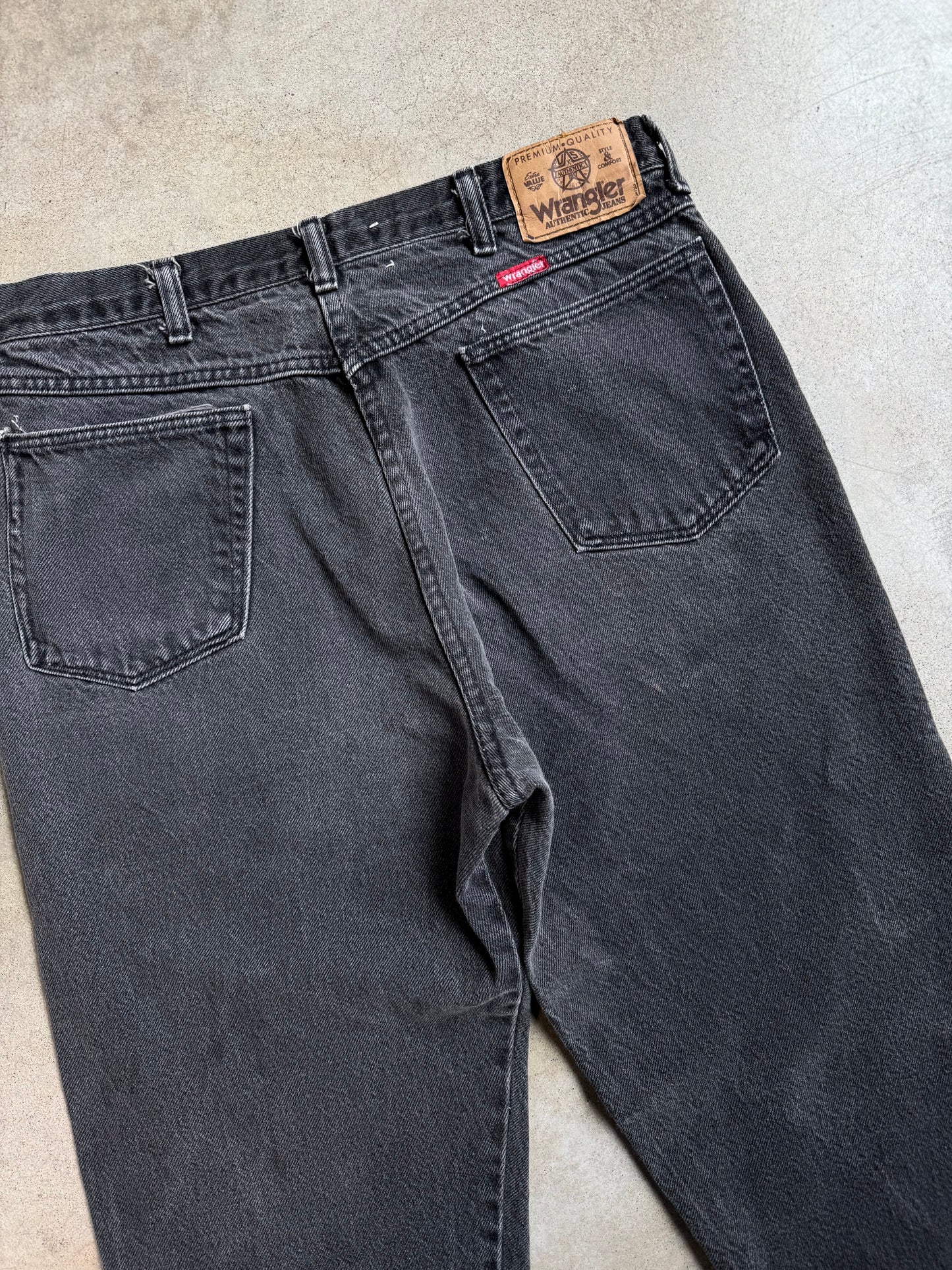 Vintage Wrangler Washed Black Jeans | Waist 32”