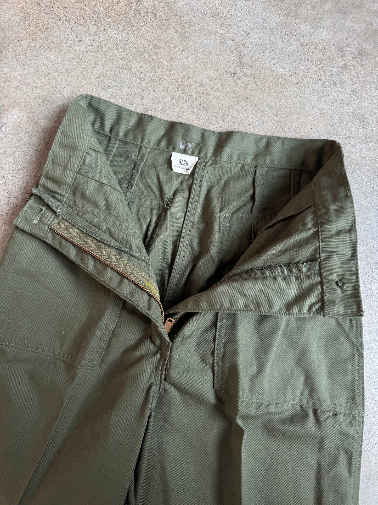 Vintage 1980s Military Issue Green Utility Trousers | Waist 24”