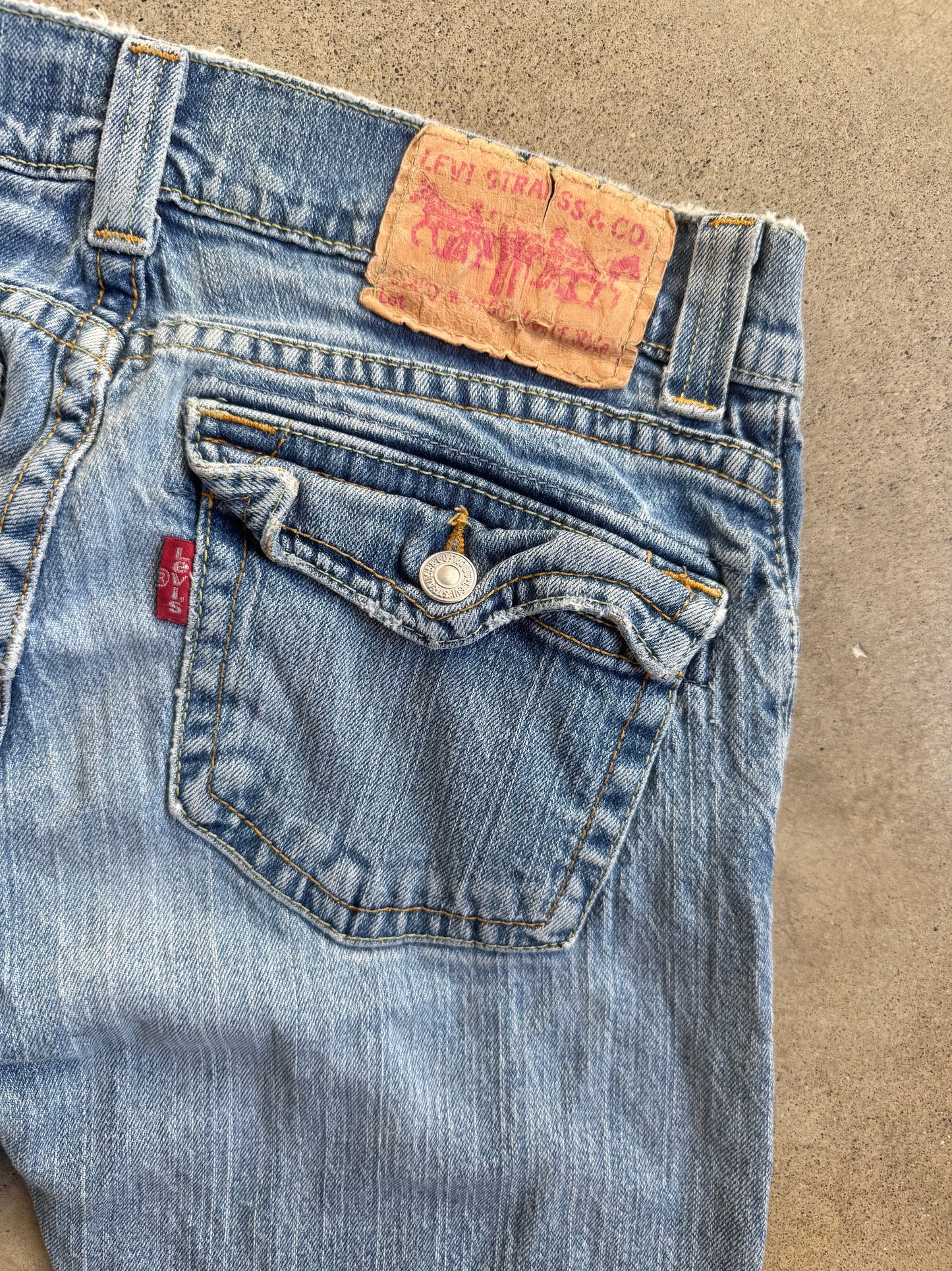 2000s Levi's 504 Slouch Low-Rise Jeans | Waist 30”