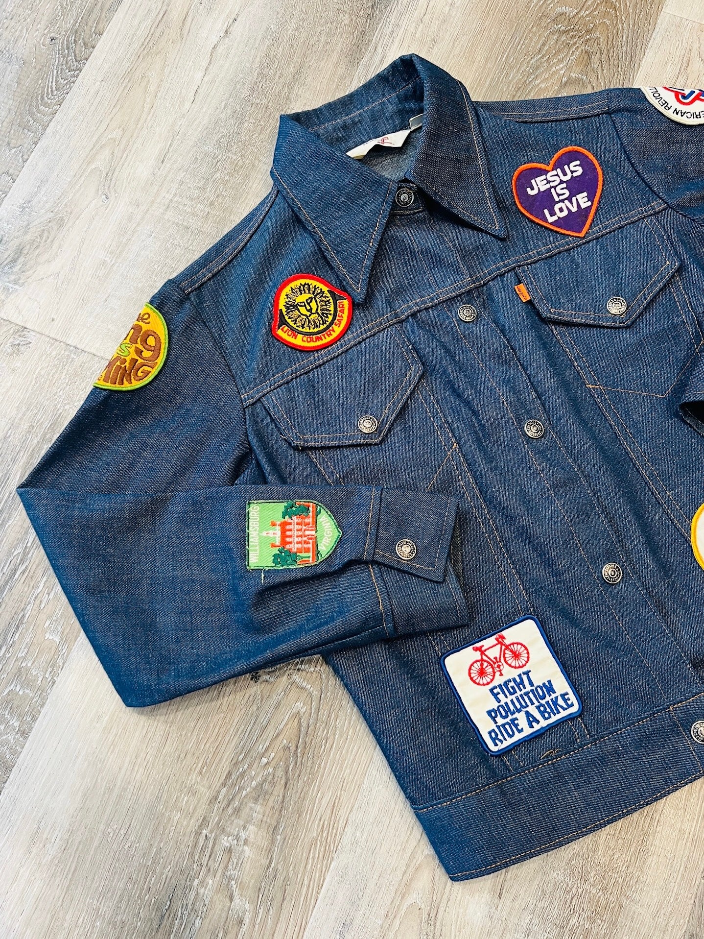 Vintage 1970s Levi’s Orange Tab Patched Denim Jacket | Medium