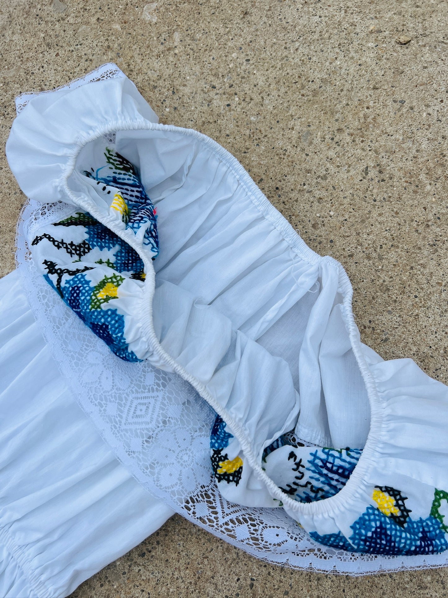 Vintage Mexican Embroidered Off Shoulder Cotton Dress | Medium