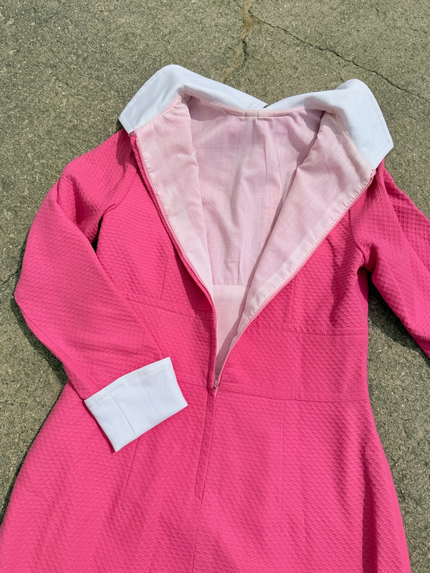 Vintage 1960s Pink Collared Long Sleeve Mini Dress | S/M