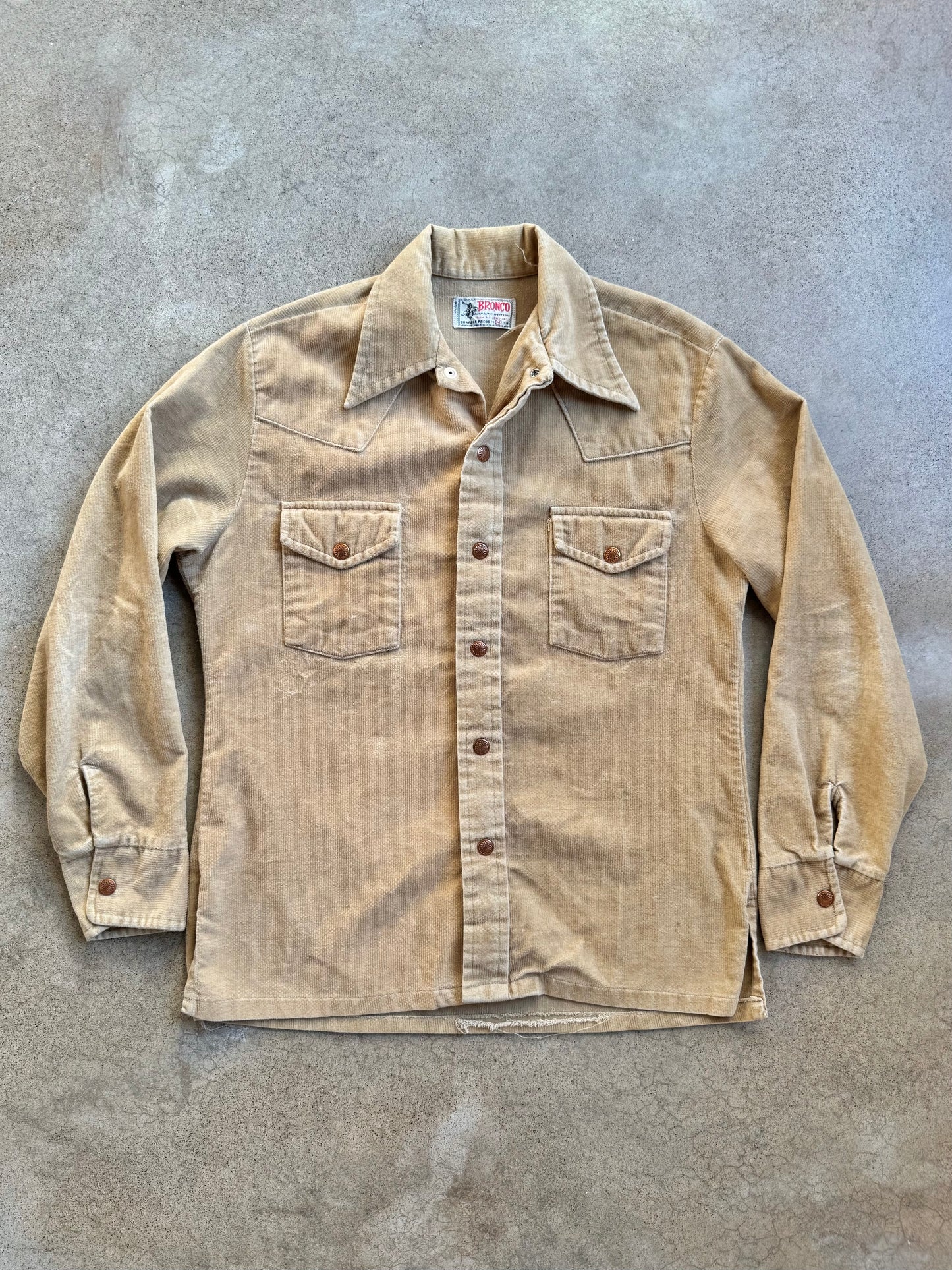Vintage 1960s Bronco Tan Corduroy Western Shirt | Medium