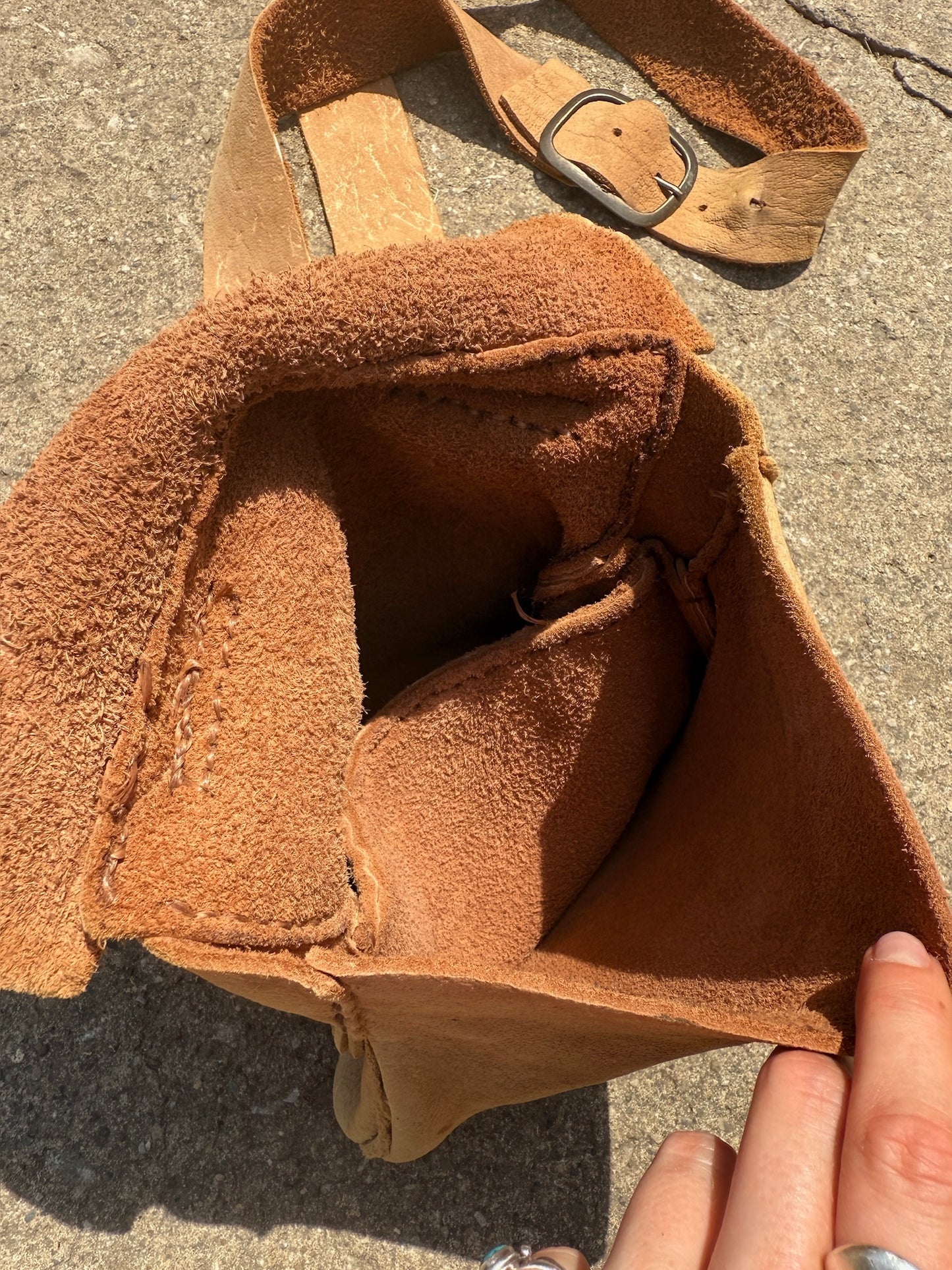 Vintage 1960s Handmade Deerskin Suede Leather Crossbody Bag