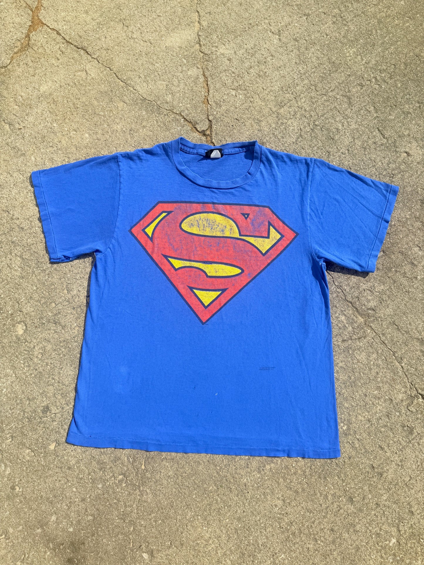 90's Distressed Superman Tee | L