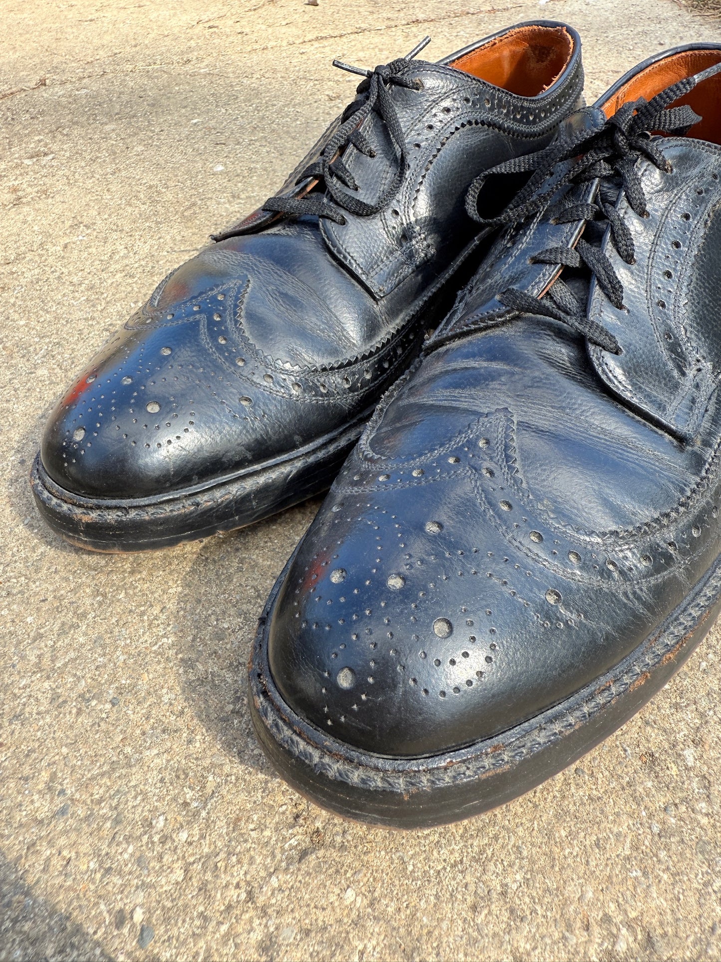 Vintage 1960s Black Leather Wingtip Oxford Dress Shoes | Men’s 11