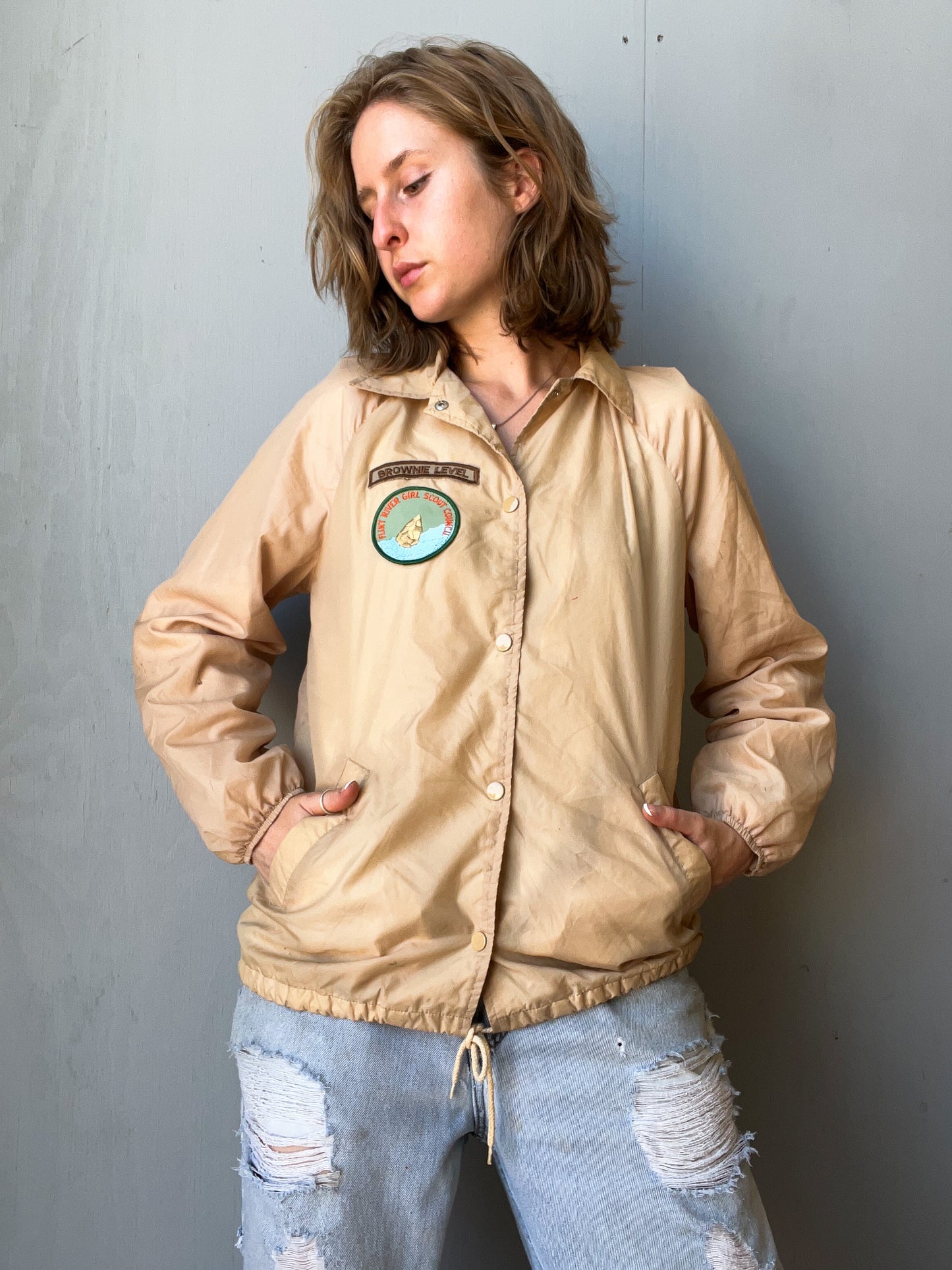 Vintage 1980’s Sears Beige Girl Scouts Patched Up Windbreaker Jacket | Medium
