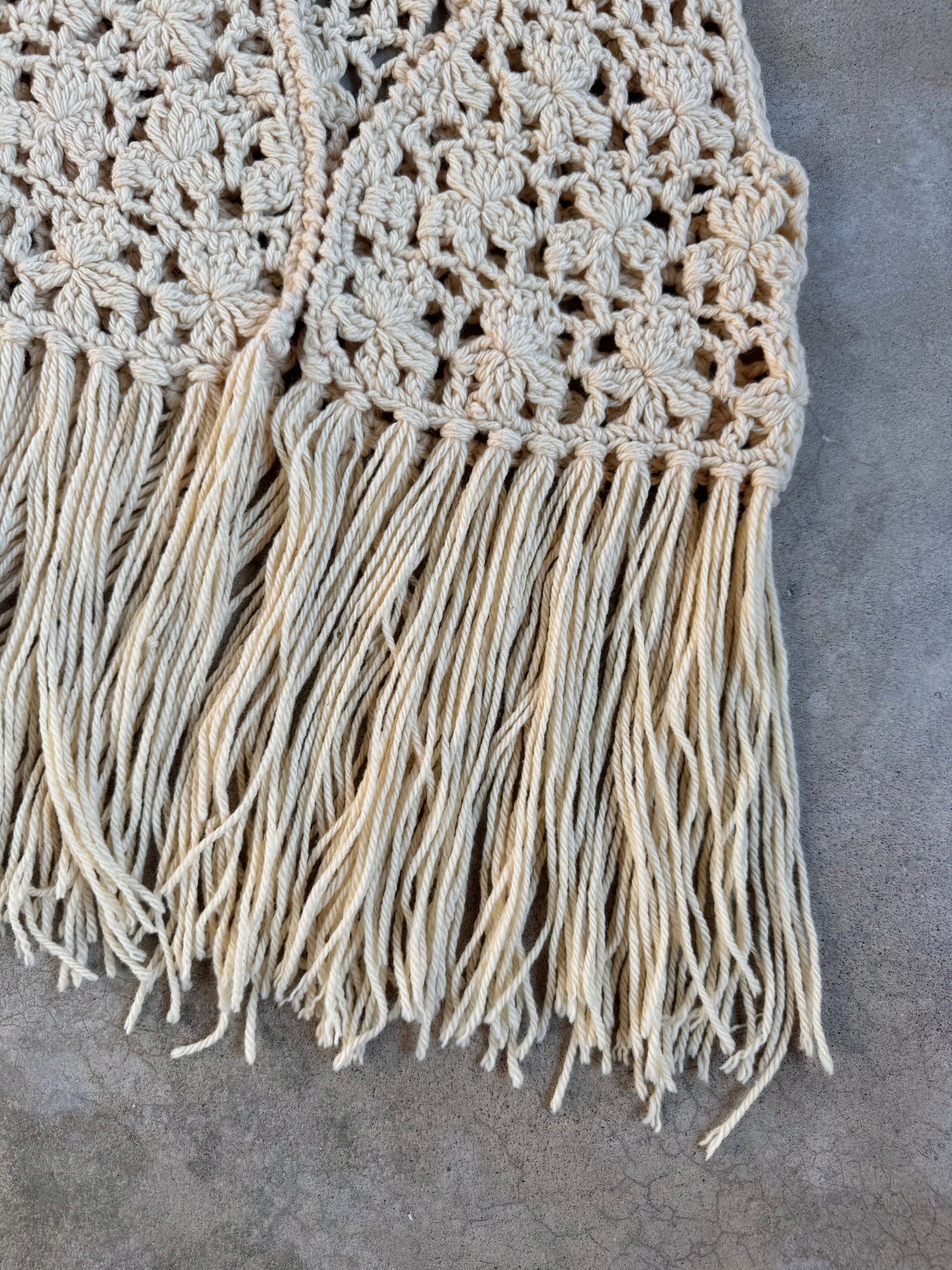 Vintage 1960s Sanger-Harris Cream Crochet Fringe Vest | M/L