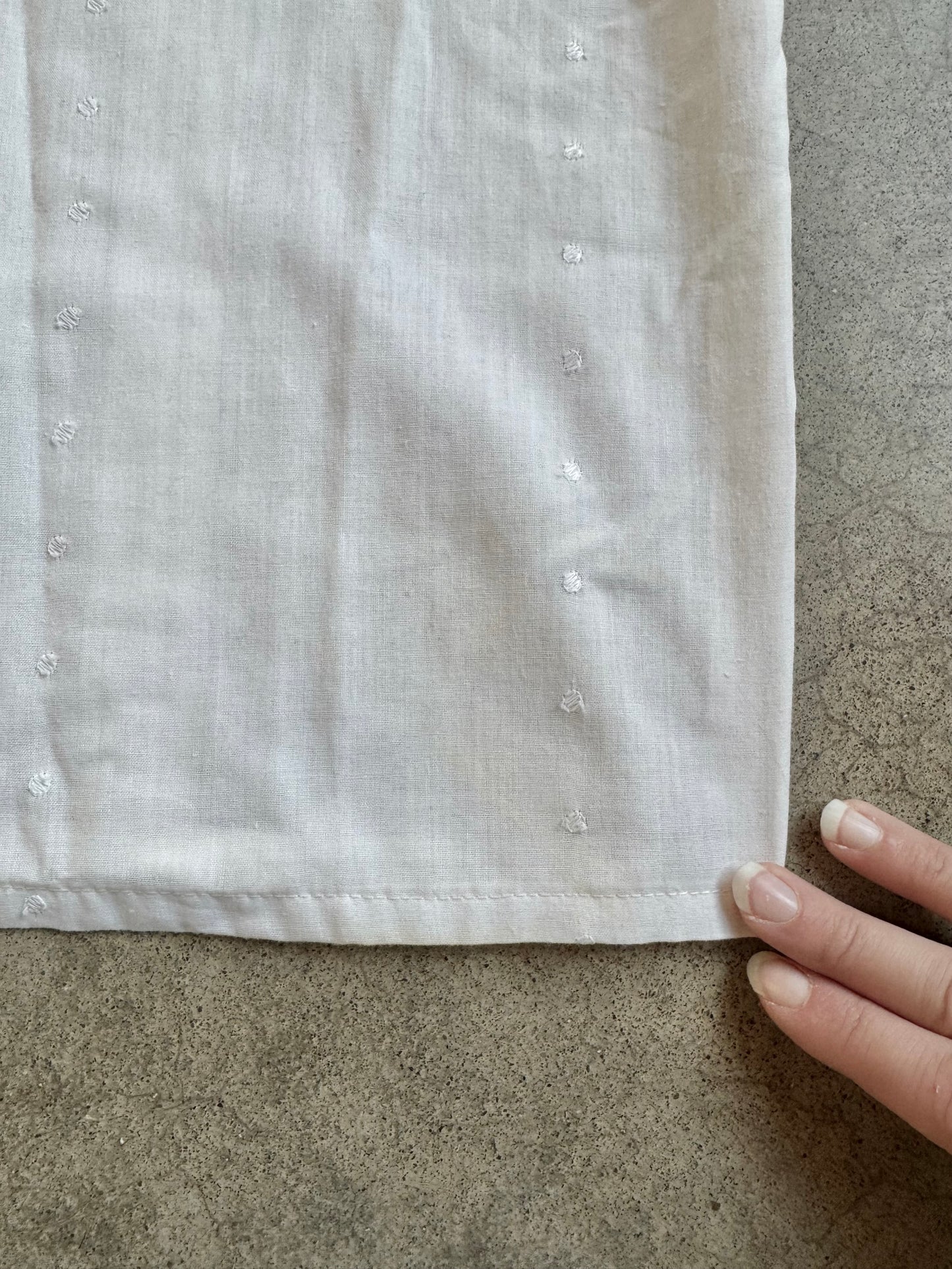 Vintage 1970s White Floral Embroidered Puff Sleeve Blouse | S/M