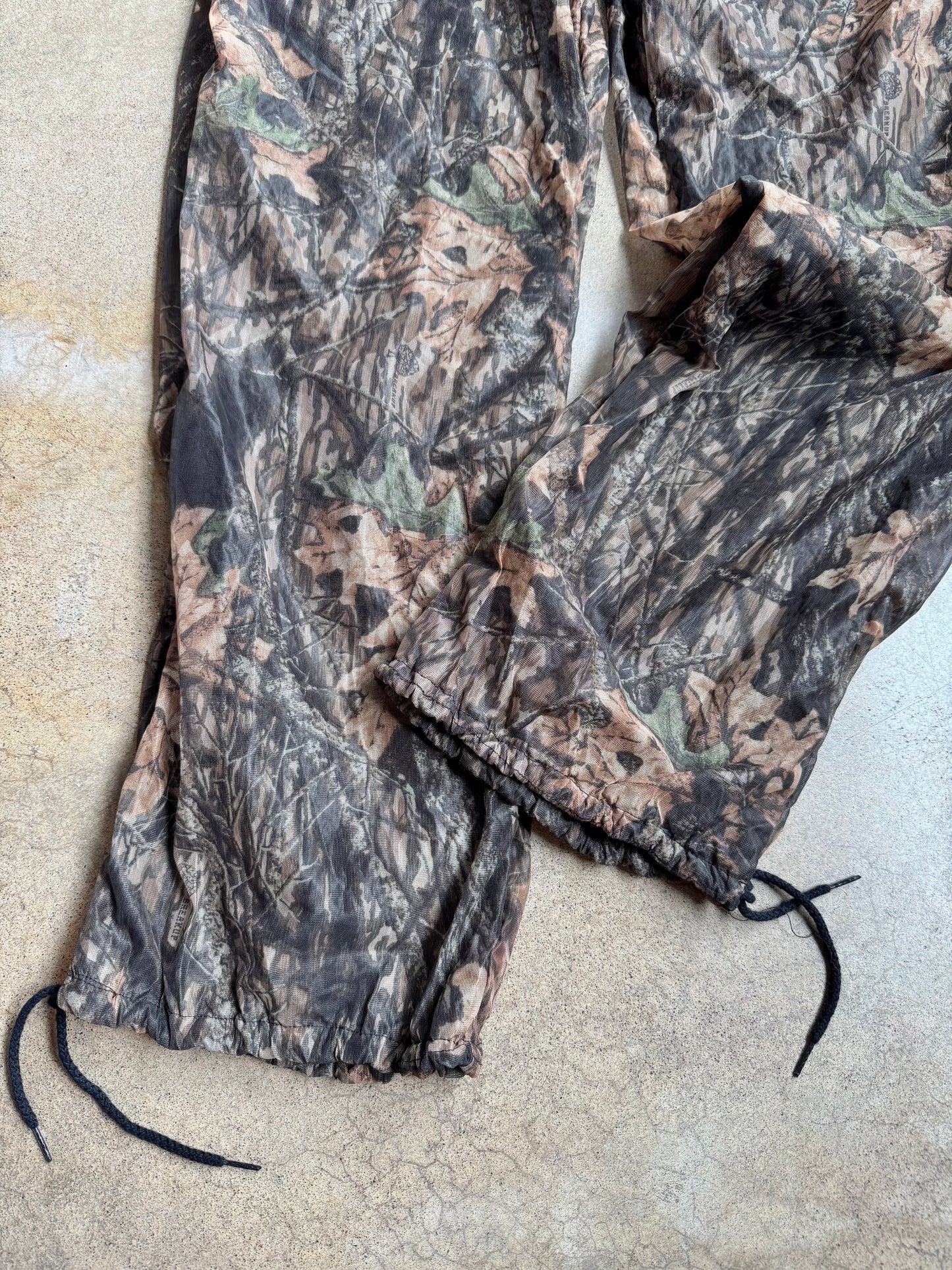 Shannon’s Bug Tamer Camoflauge Mesh Suit | XL