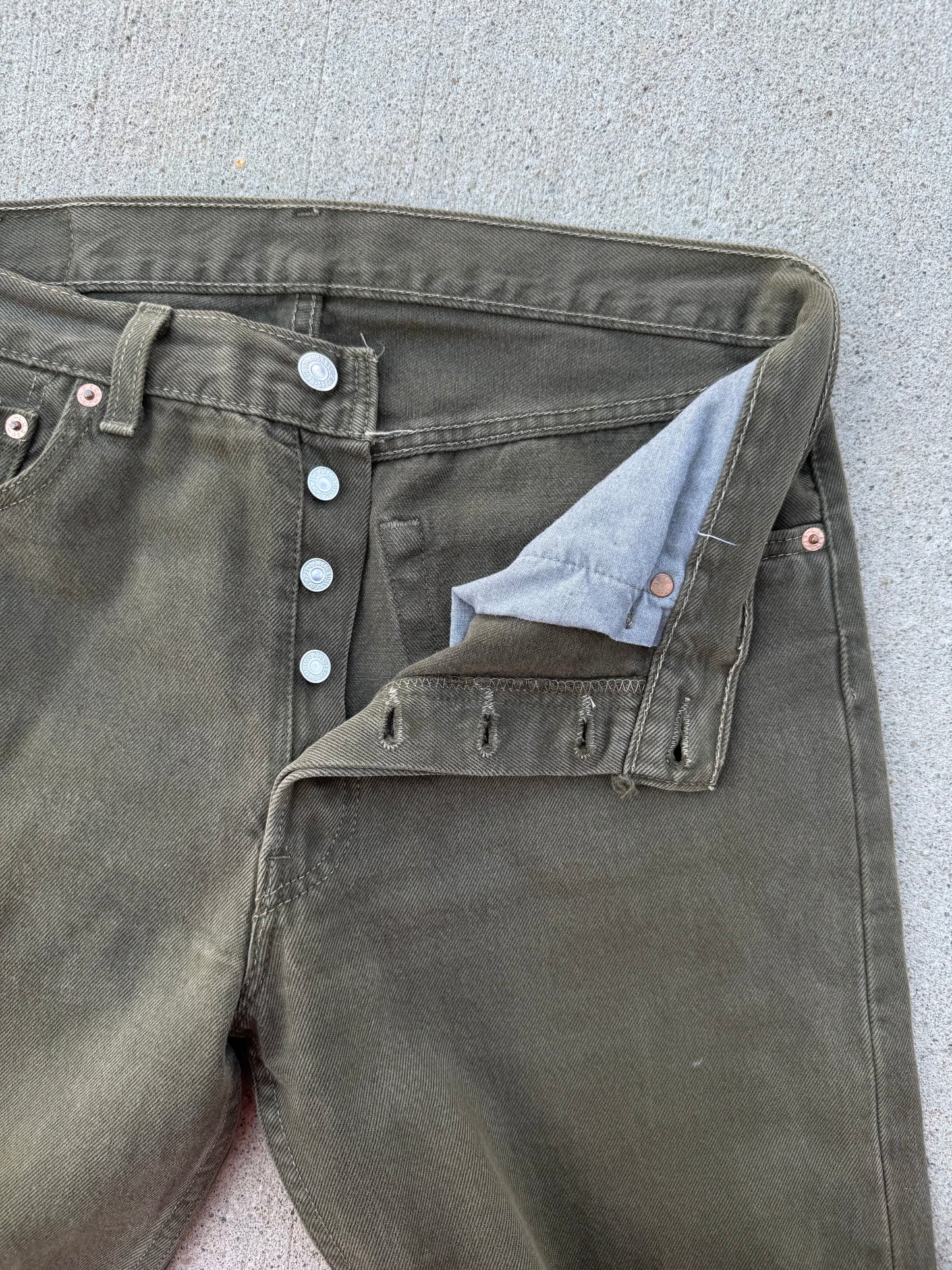 Vintage 1990s Levi’s 501 Button Fly Dark Green Jeans | Waist 33”