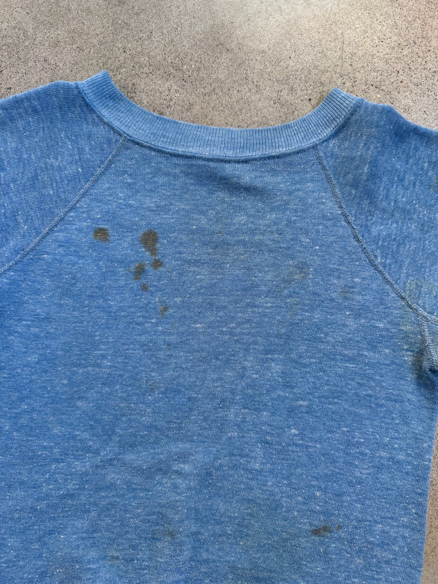 Vintage 1980s Heather Blue Worn Raglan Sweatshirt | XS