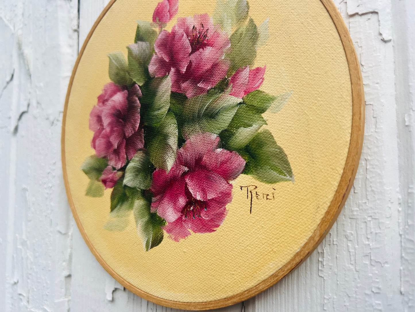 Vintage Round Rose Oil Painting