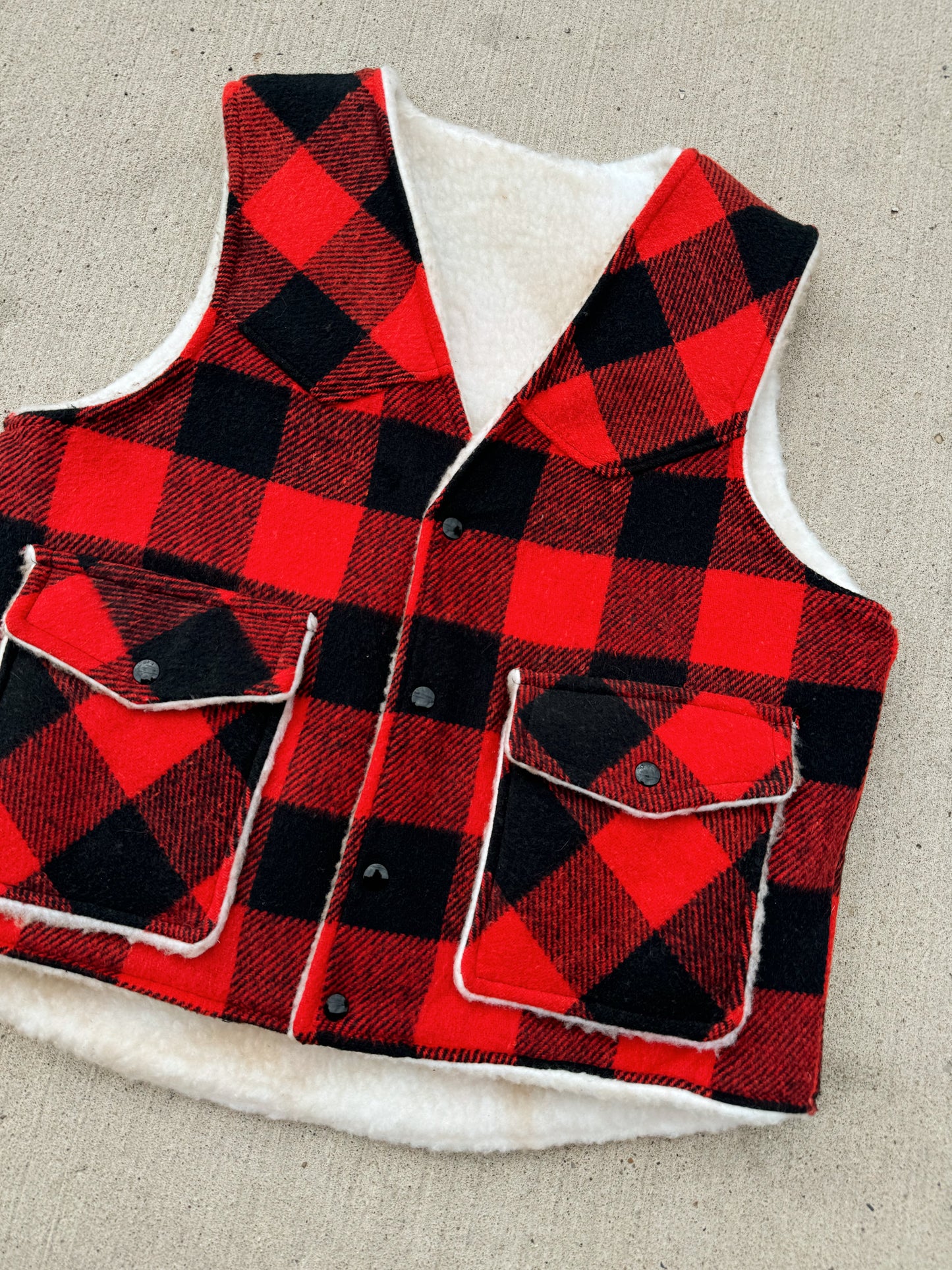 Vintage Weatherguard Red Buffalo Plaid Sherpa Lined Vest | Large