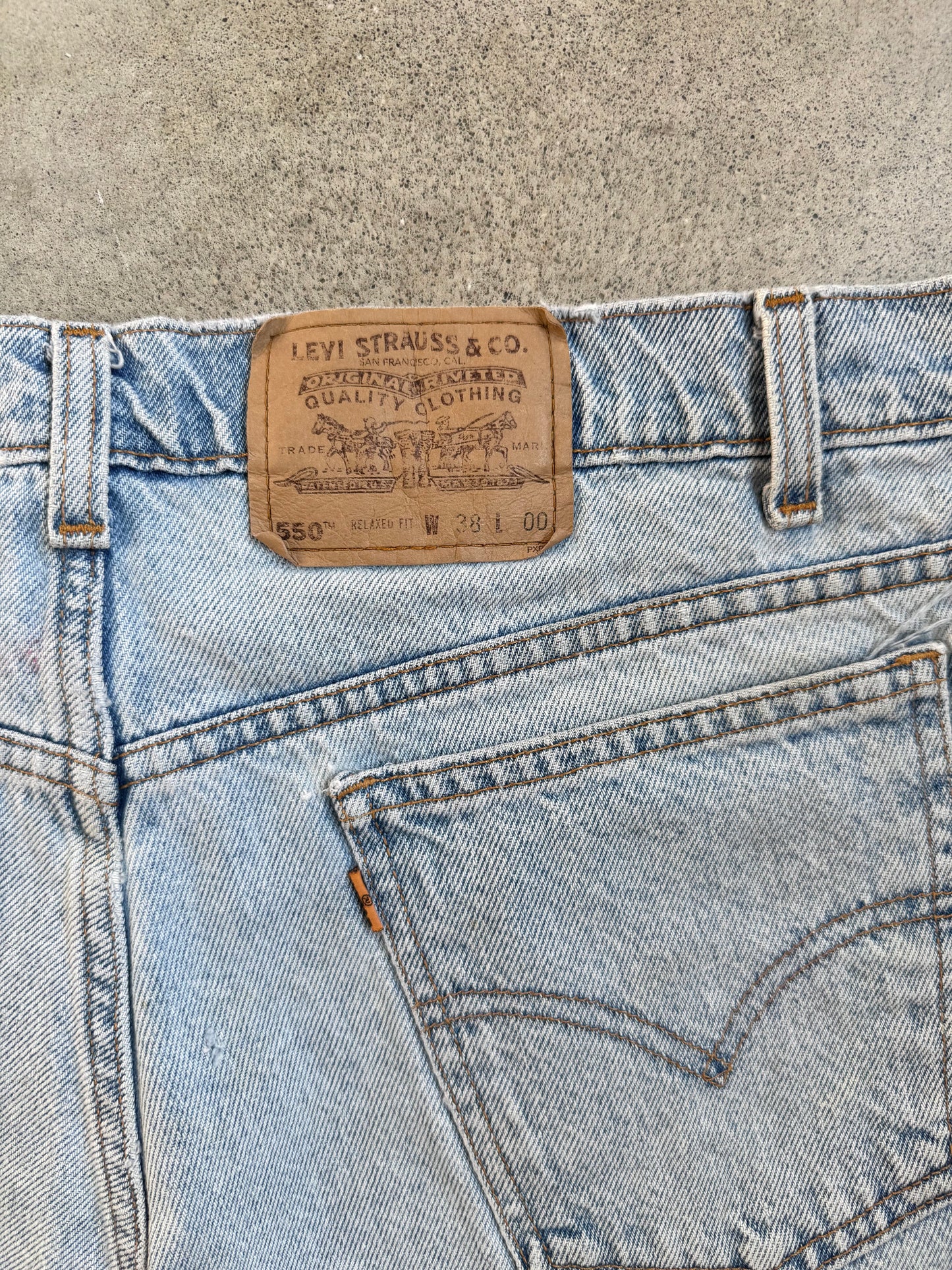 Vintage Levi’s Orange Tab 550 Relaxed Fit Denim Shorts | Waist 38”