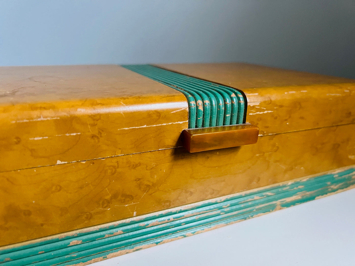 Vintage 1930s Burlwood Bakelite Handle Jewelry Box