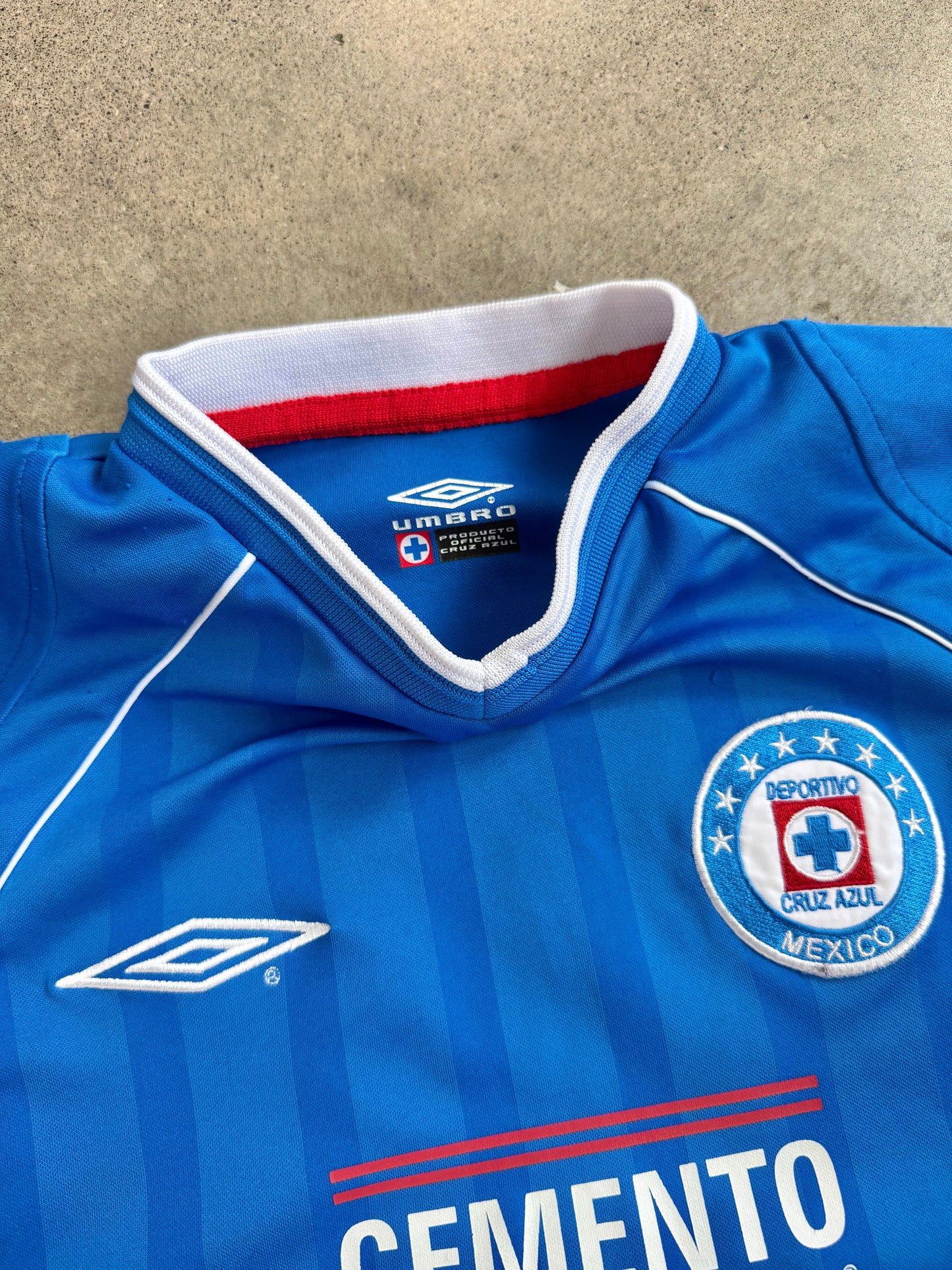 Vintage 2002 Umbro Cruz Azul Mexico Soccer Jersey | Medium