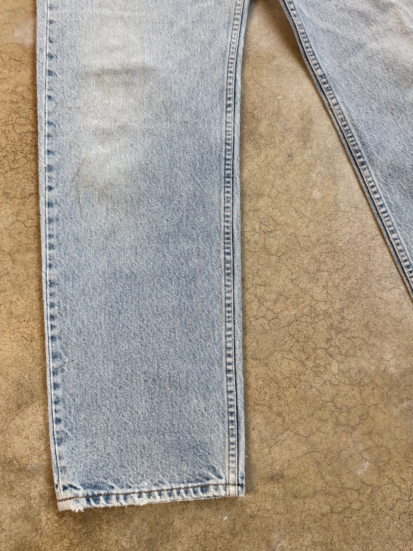 Vintage 1990s Levi's 505 Light Wash Jeans | Waist 36”
