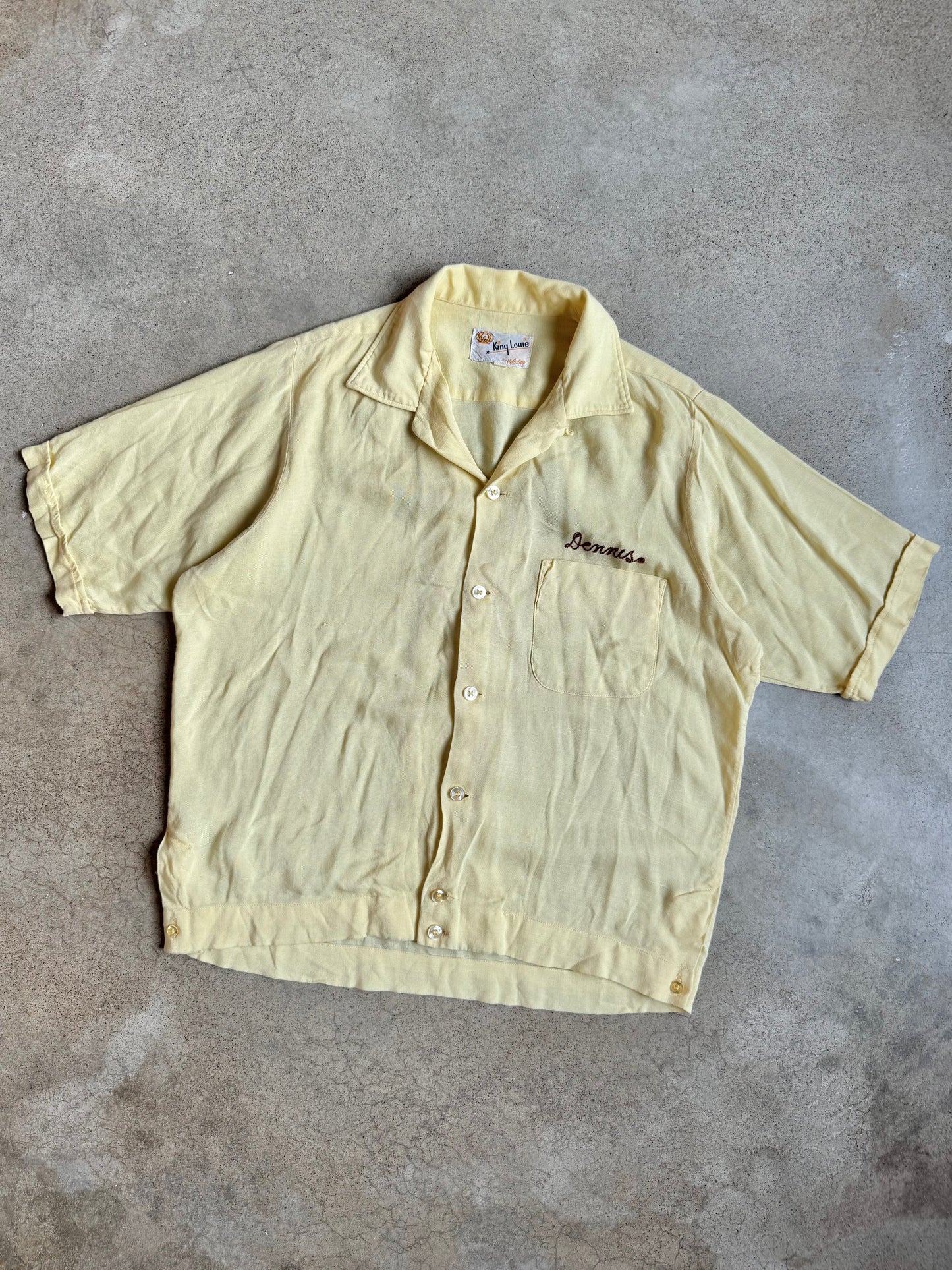 Vintage 1950s King Louie By Holiday Chainstitch Embroidered “Briar Inn” Short Sleeve Shirt | Medium
