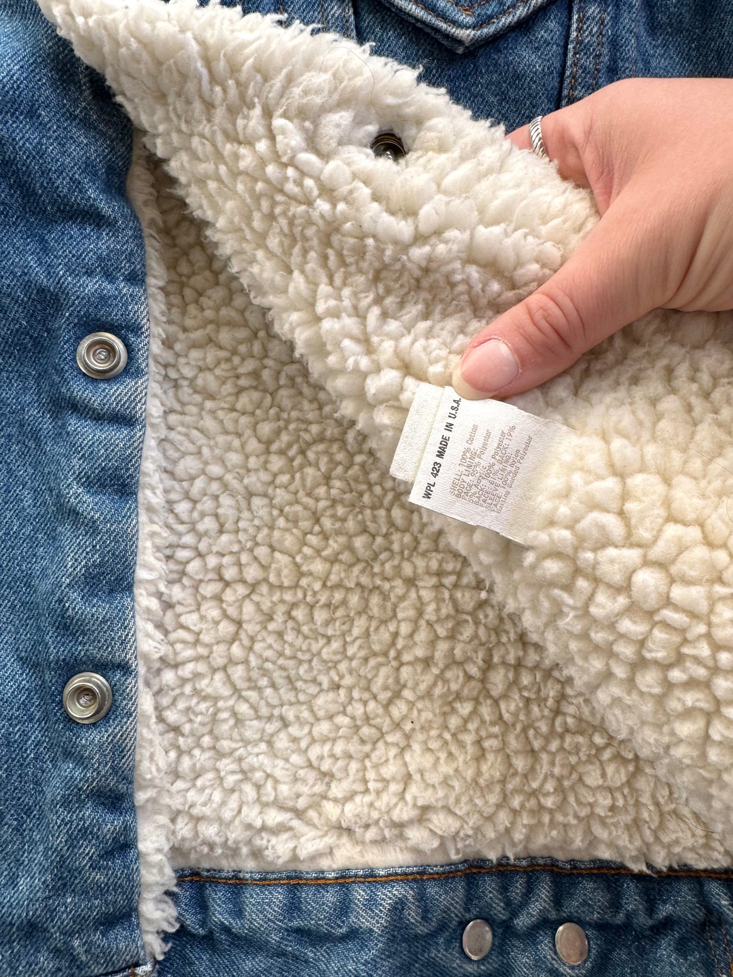 Vintage 1980s Levi's Sherpa Lined Denim Jacket | 36R