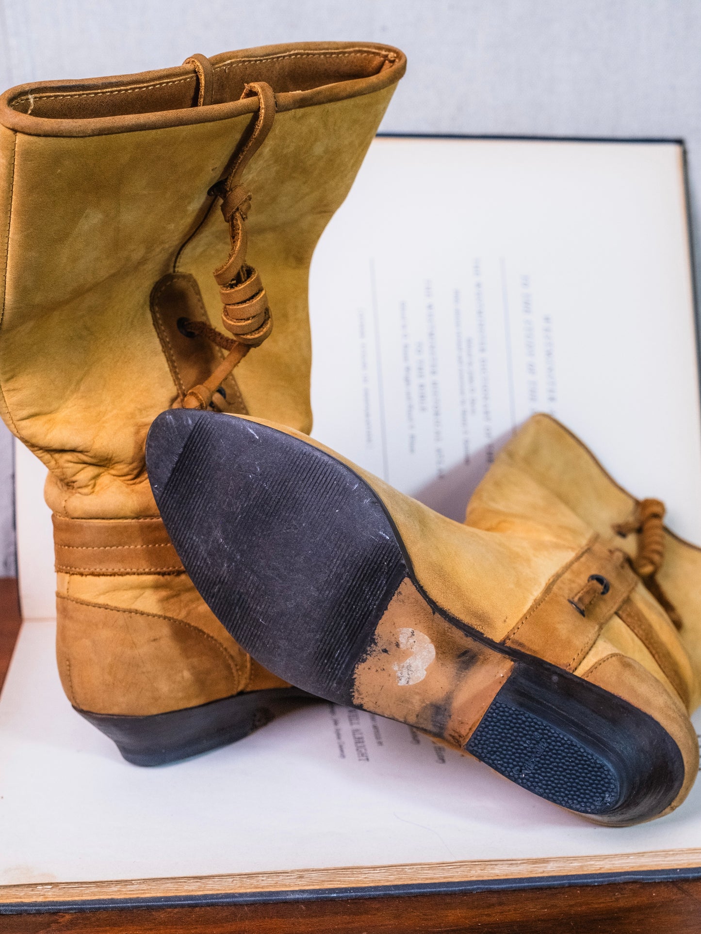 Vintage 1970s Maine Woods Tan Suede Leather Mid-Calf Boots | Women’s 7.5