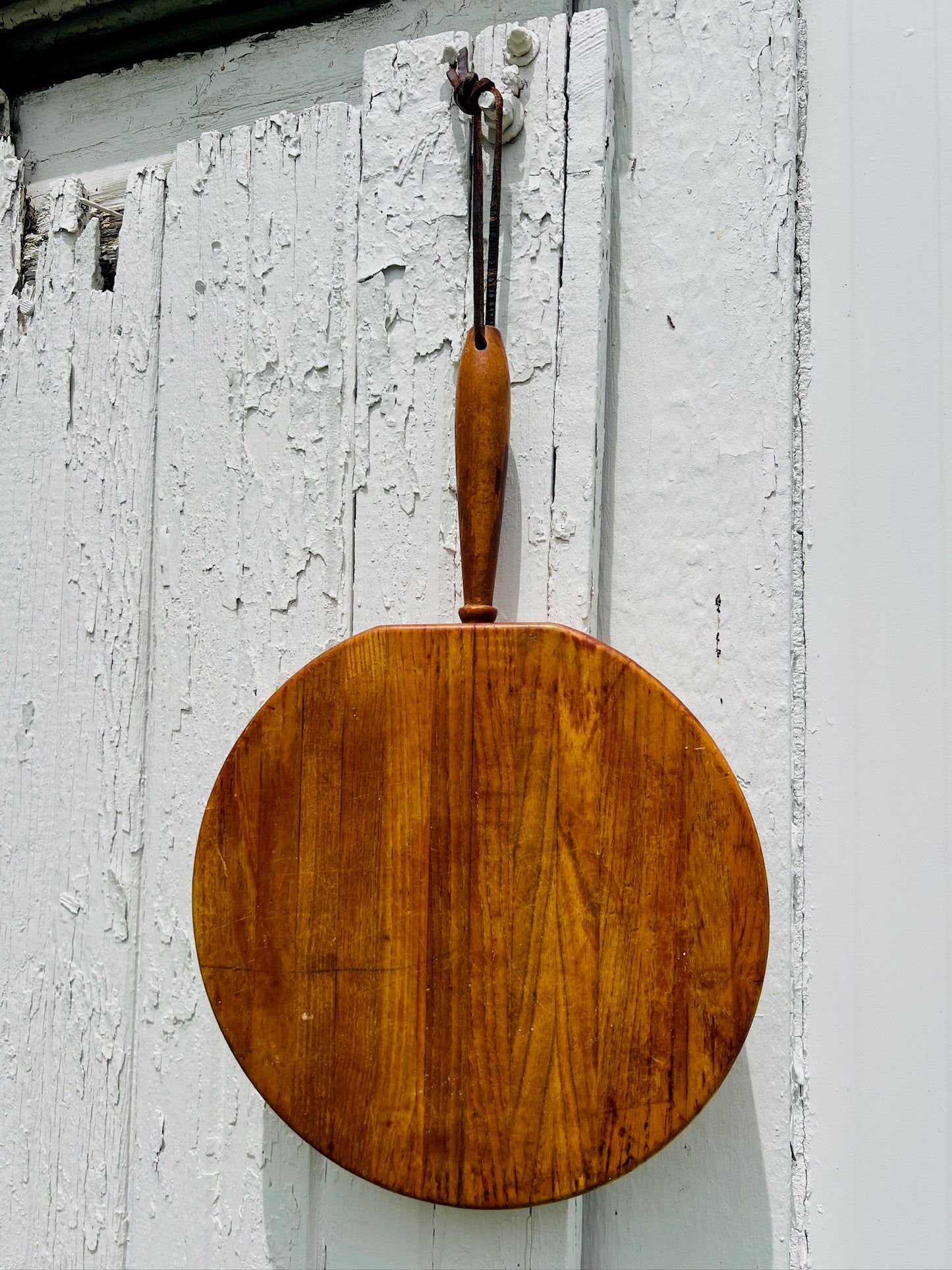 Vintage 1950s Nevco Round Wooden Cutting Board
