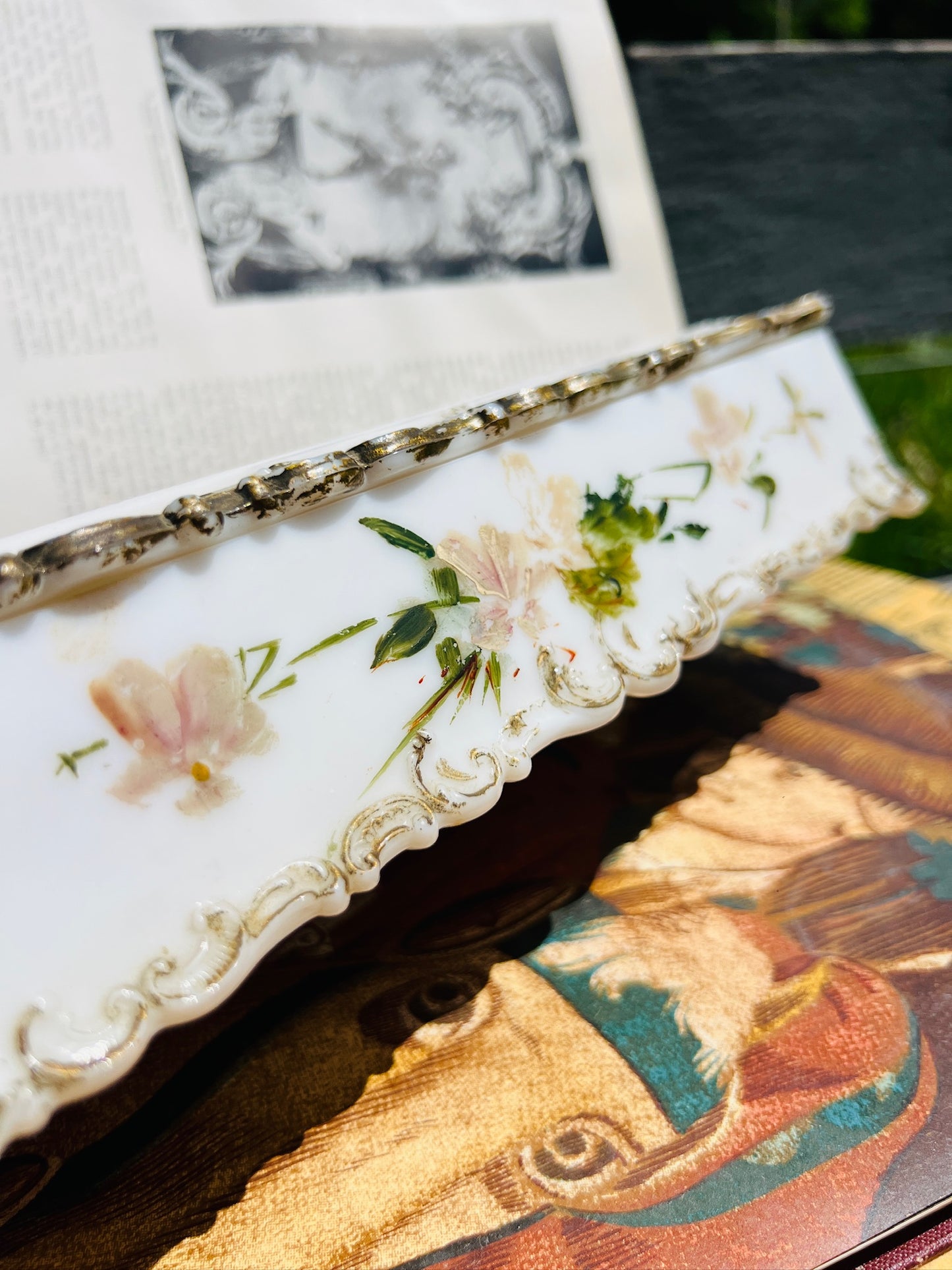 Antique 1900s Ditherage Co. Victorian Milk Glass Filigree Hand-Painted Dresser Box