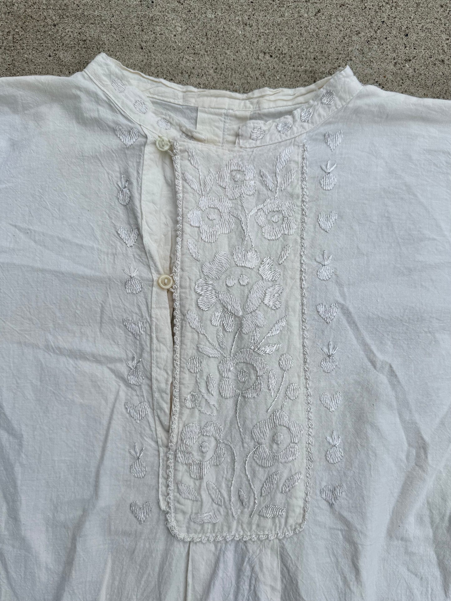 Vintage 1960s White Embroidered High-Neck Cotton Dress | Medium