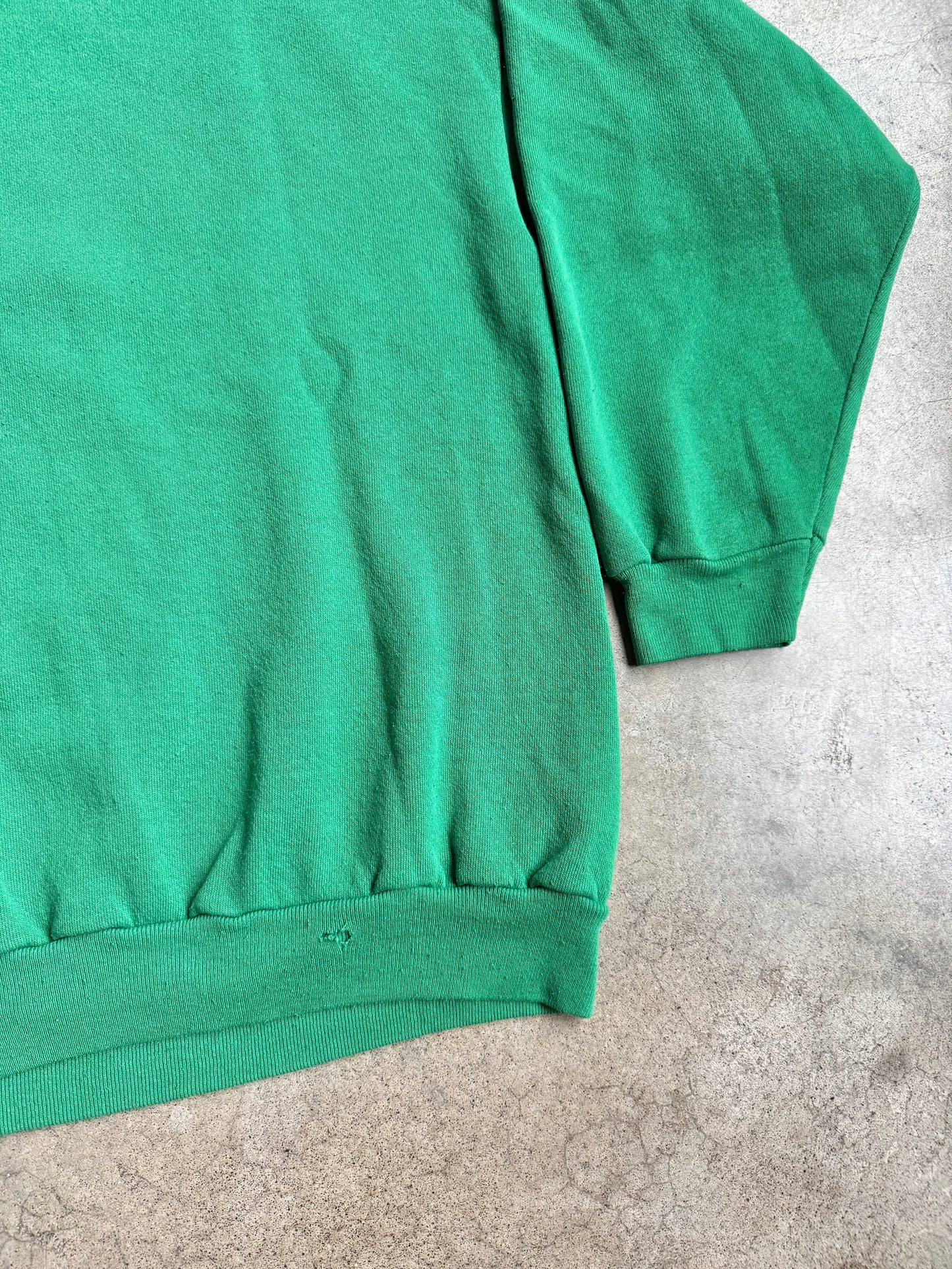 Vintage 1990s Boston Celtics Green Crewneck Sweatshirt | 2XL