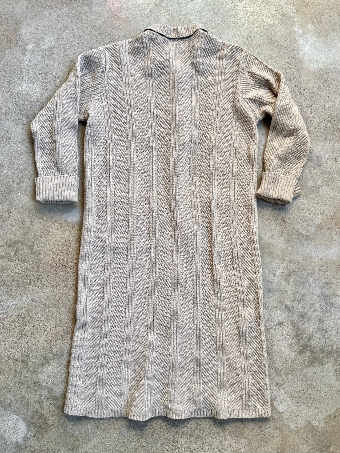 Vintage 1980s Beige Wool Knit Maxi Cardigan Sweater Jacket | XL