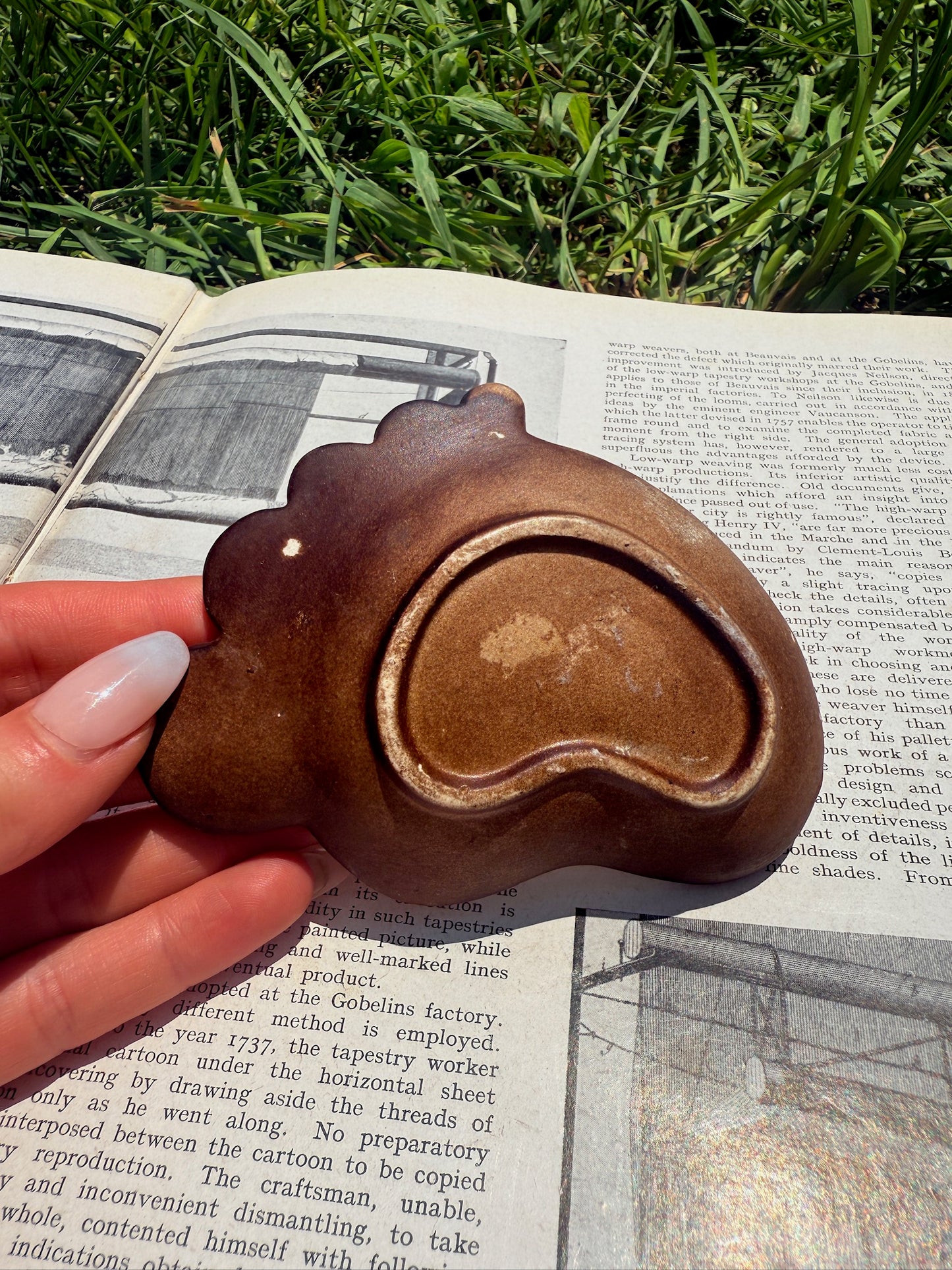 Vintage 1970s Yellowstone Park Ceramic Foot Souvenir Ashtray