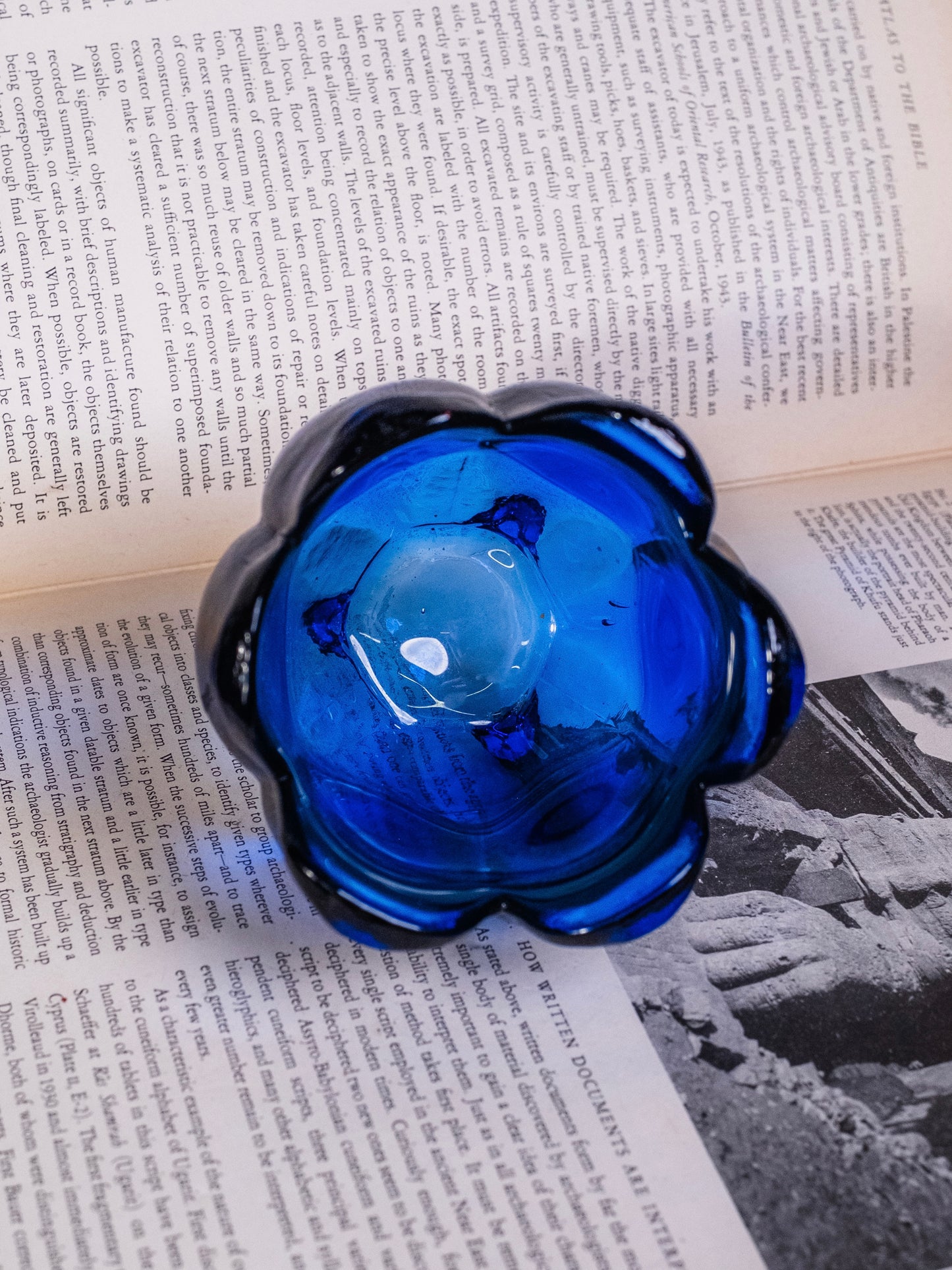Vintage 1970s Cobalt Blue Glass Tulip Tea Light Holder