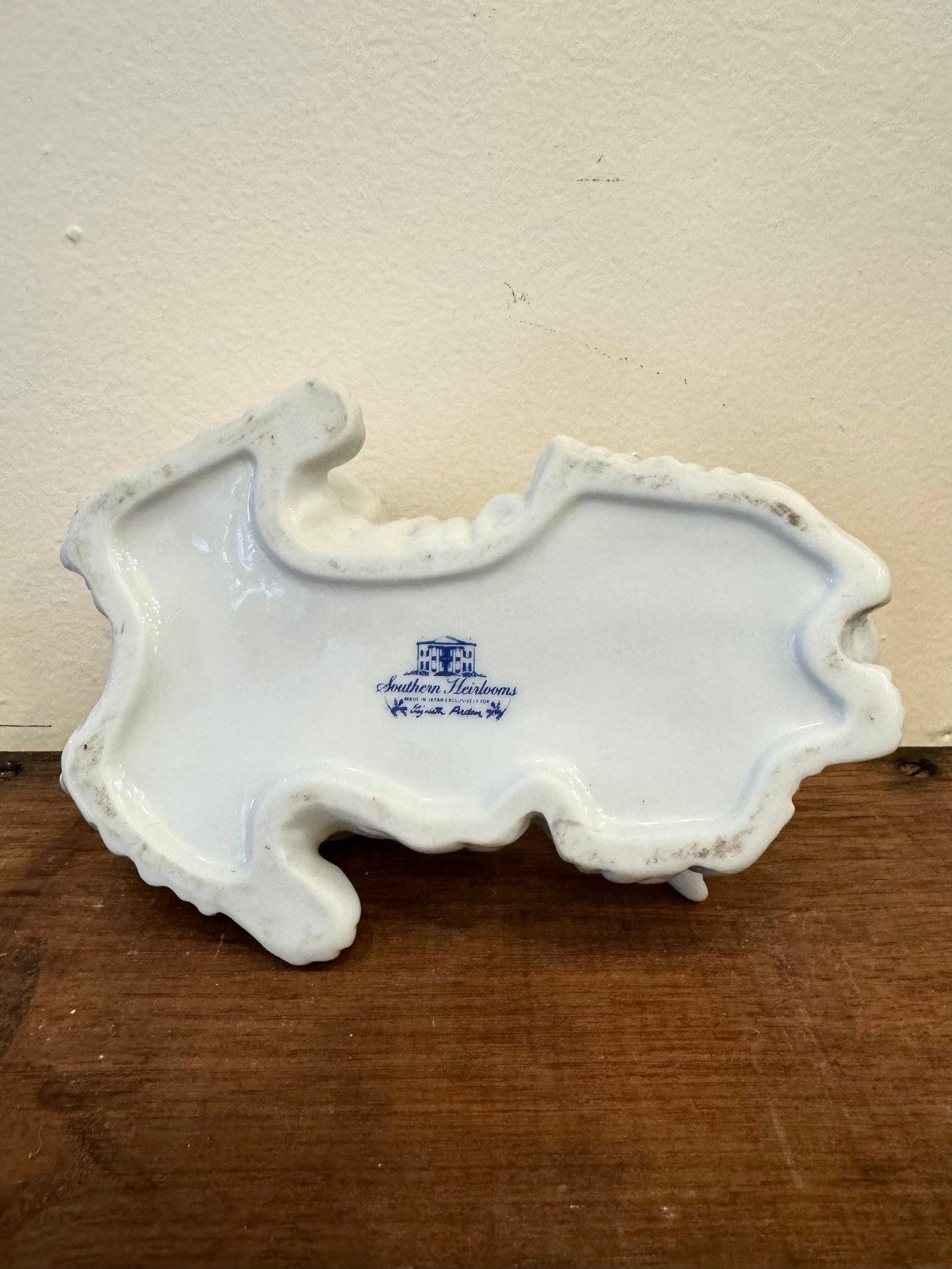 Vintage Elizabeth Arden Southern Heirlooms Ceramic Cat