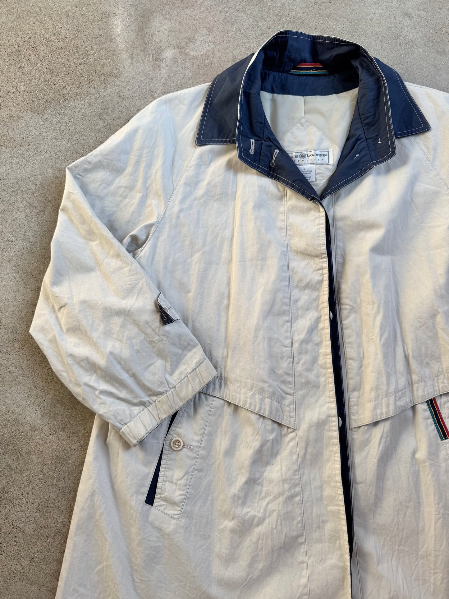 Vintage 1990s Maggie Lawrence Contrast Collar Cotton Trench Coat | Large