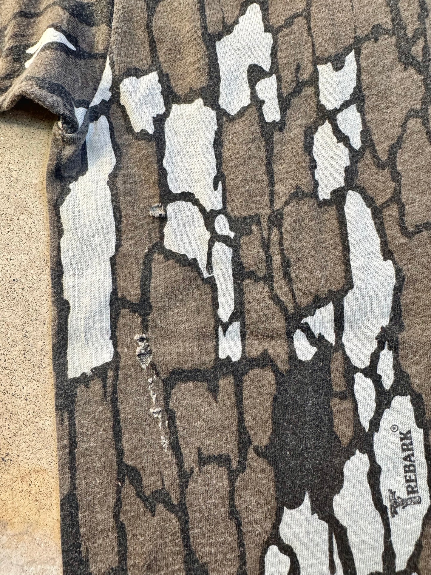 Vintage 1980s Trebark Camouflage Distressed Pocket Tee | Medium