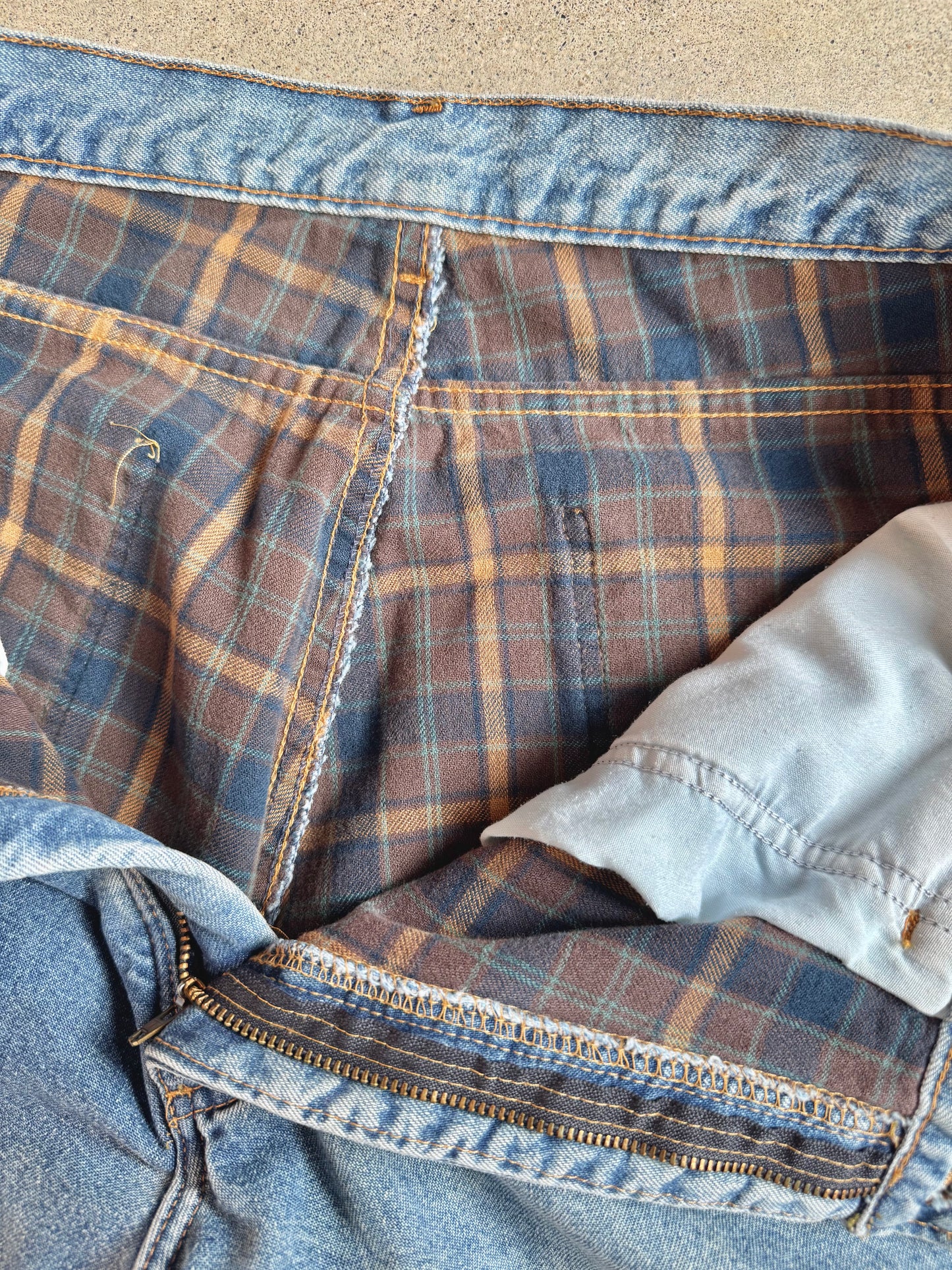 Vintage 1990s Flannel Lined Faded Carpenter Jeans | Waist 36”