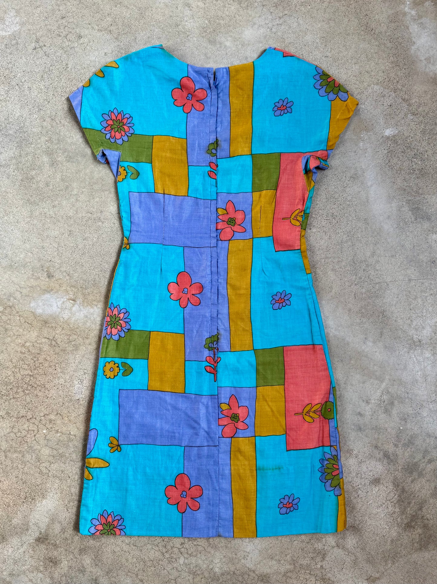 Vintage 1960s Rhapsody Floral Patchwork Print Short Sleeve Dress | Small
