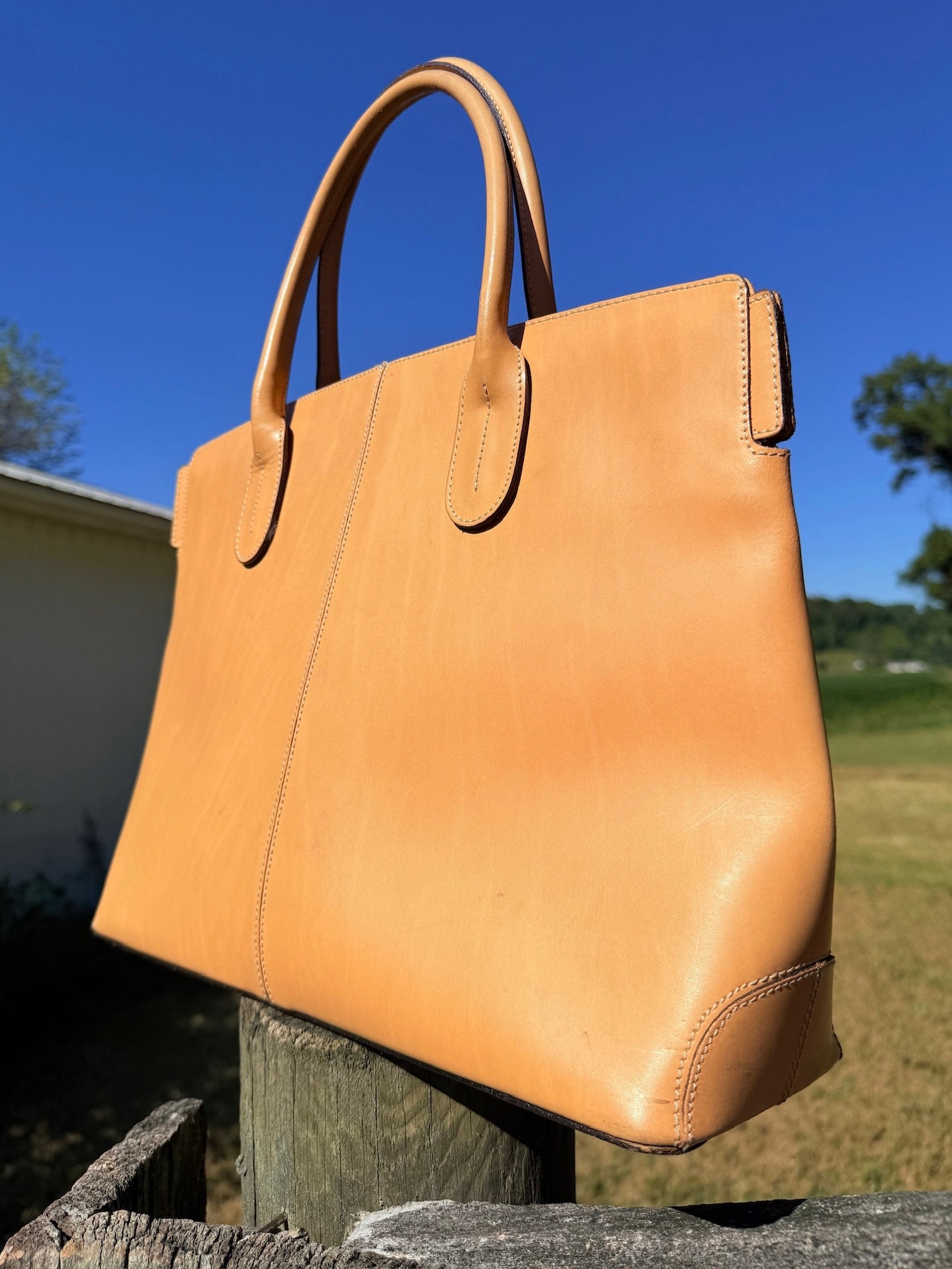 Vintage 1990s Saks Fifth Ave Tan Leather Top Handle Bag