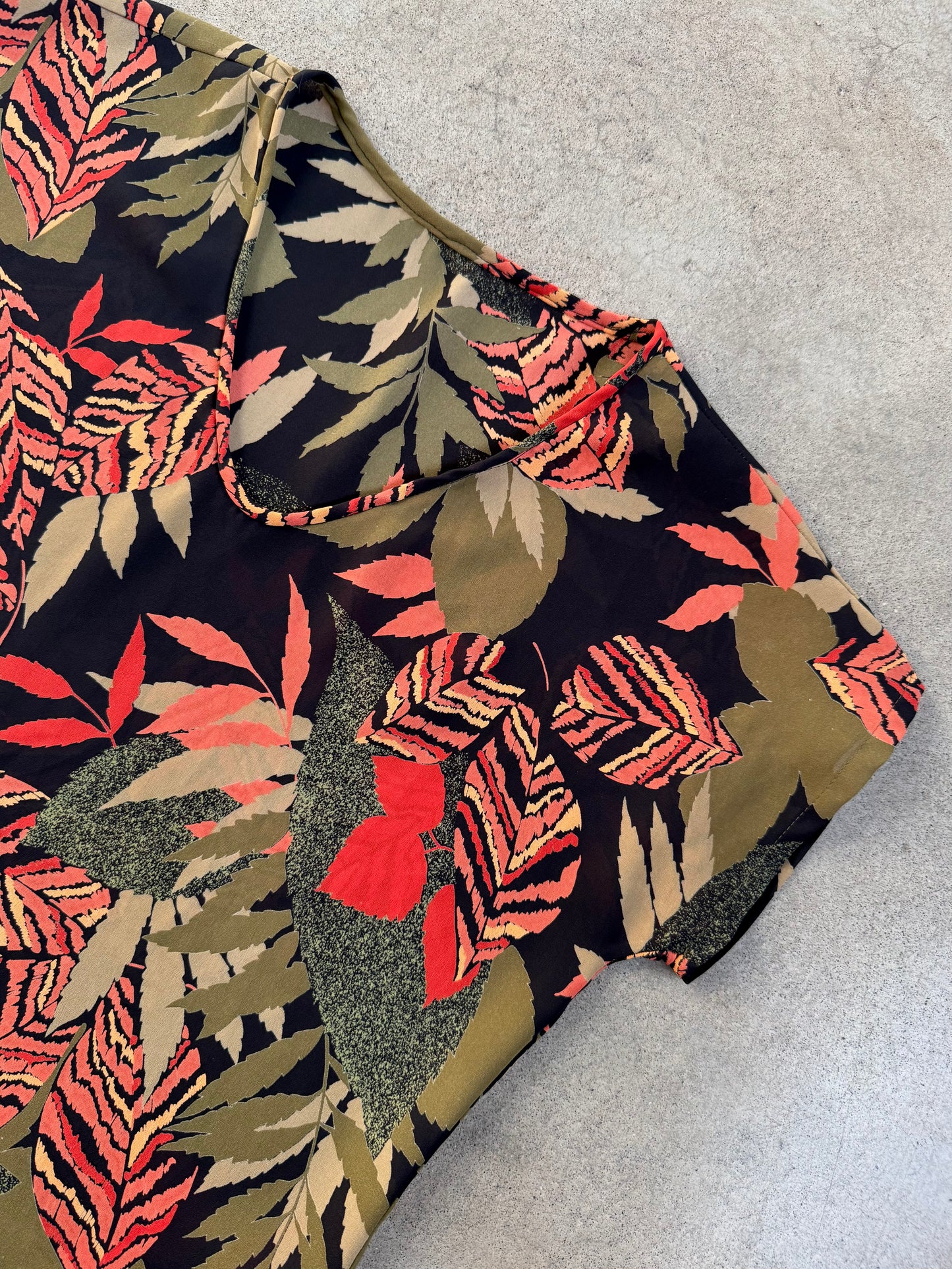 Vintage 1980s Richtone NY Tropical Leaf Print Two-Piece Set | S/M