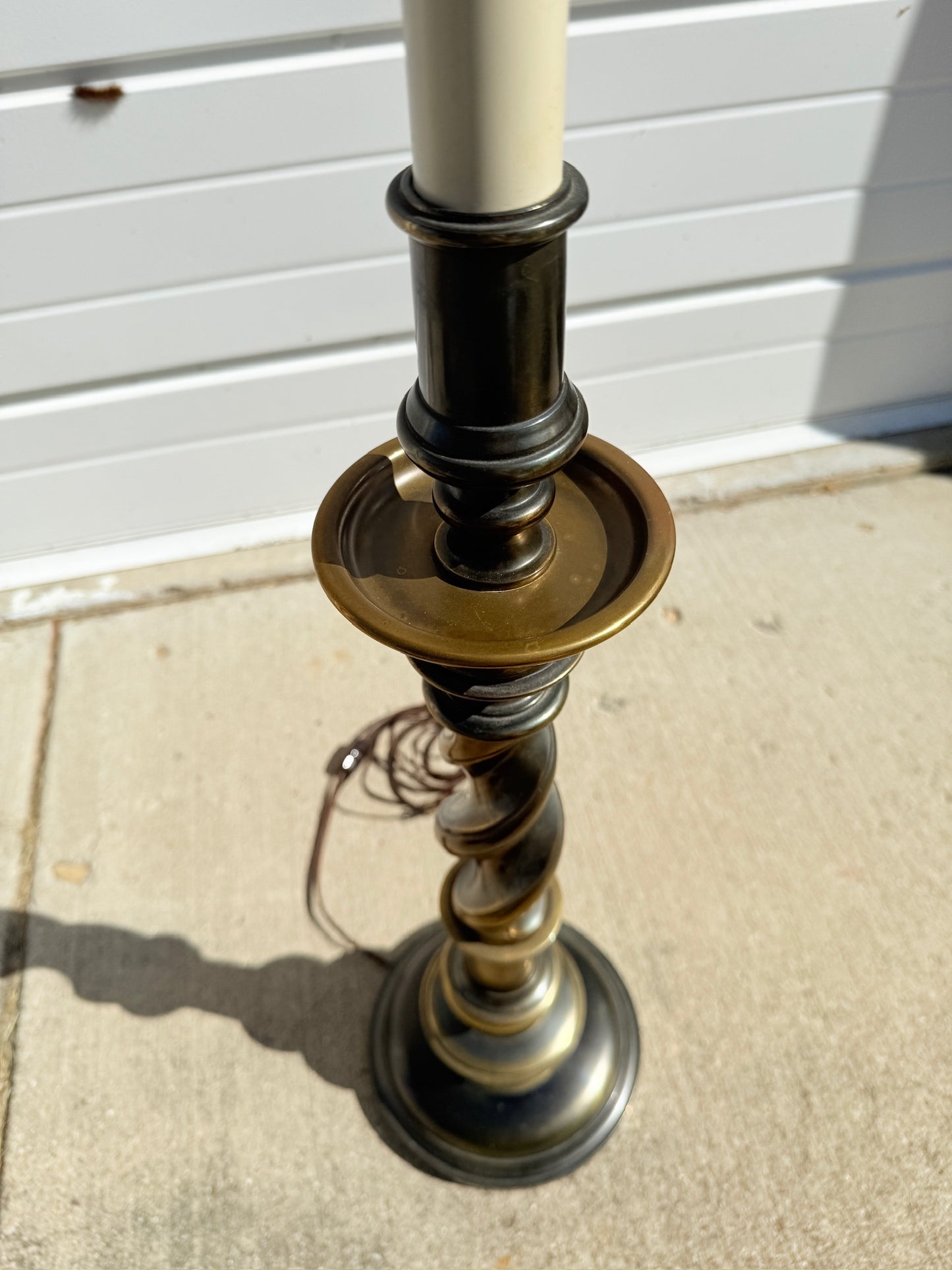 Vintage 1940s The Stiffel Company Solid Brass & Milk Glass Table Lamp