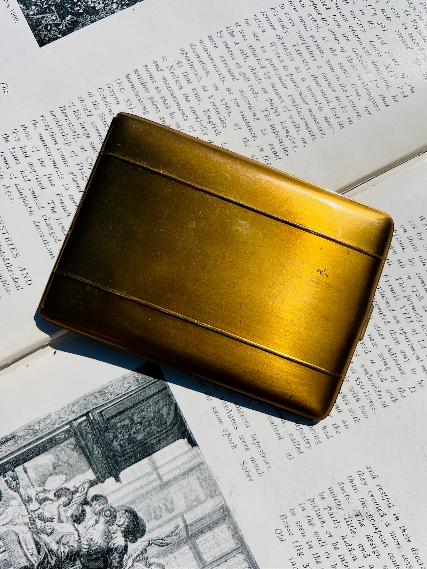 Vintage 1950s Gold Tone Cigarette Case