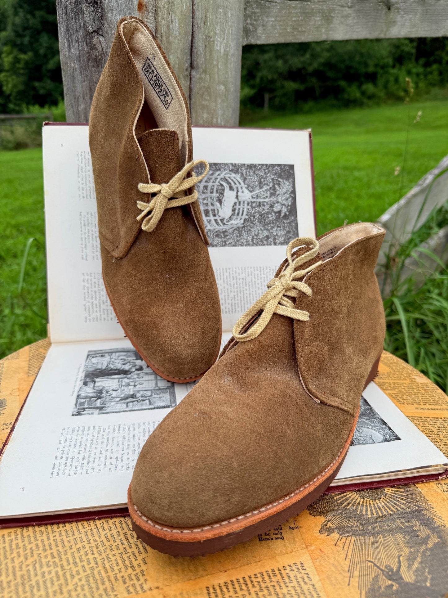 Vintage 1970s Iron Age Suede Leather Lace-Up Ankle Boots | Men’s 9.5