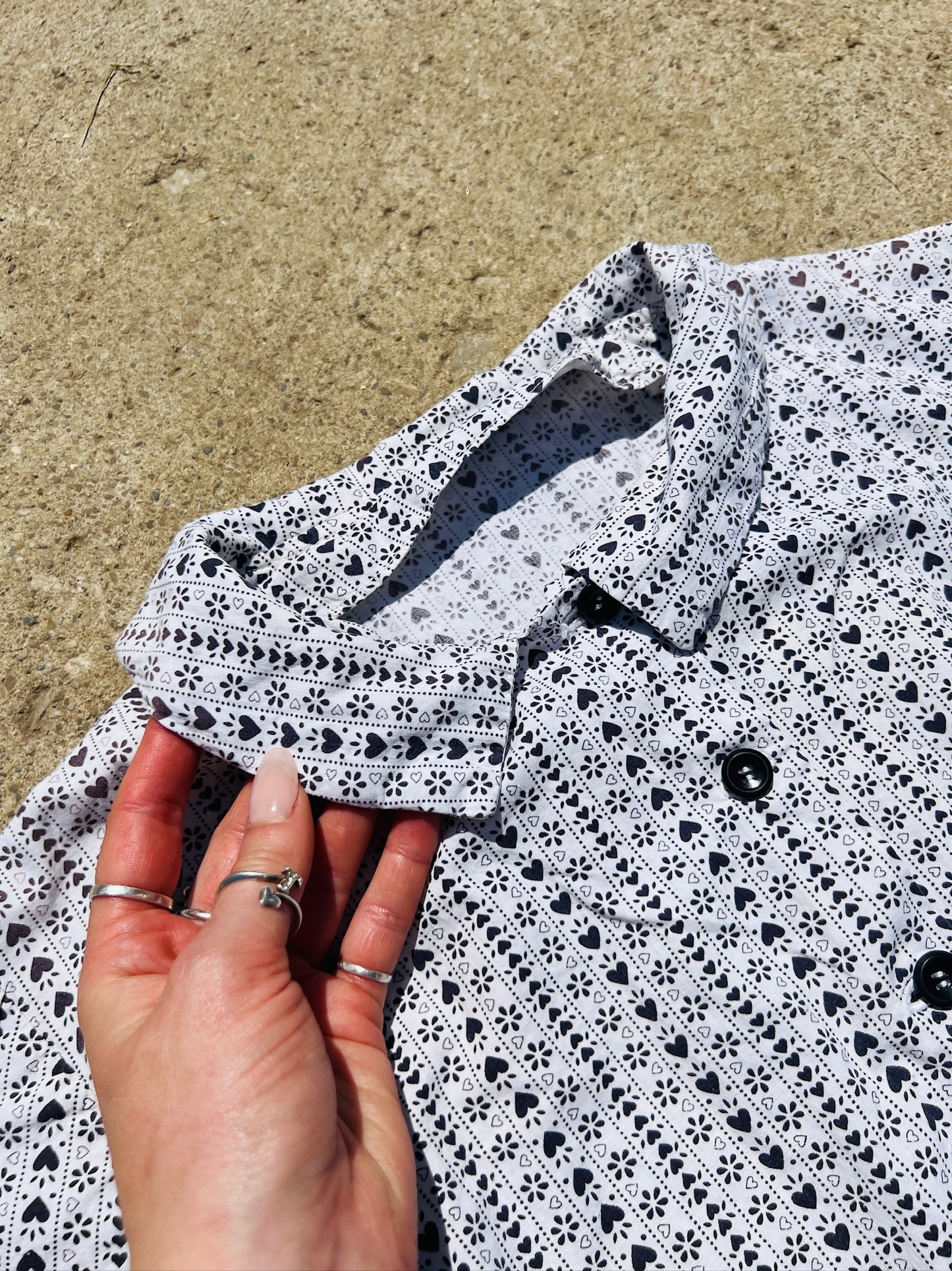 Vintage 1950s Handmade Heart Pattern Button-Front Cotton Dress | Large