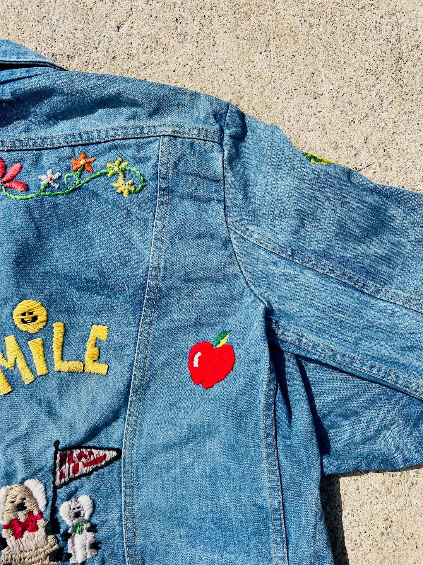 Vintage 1970s Maverick Blue Bell Embroidered Denim Jacket | Small