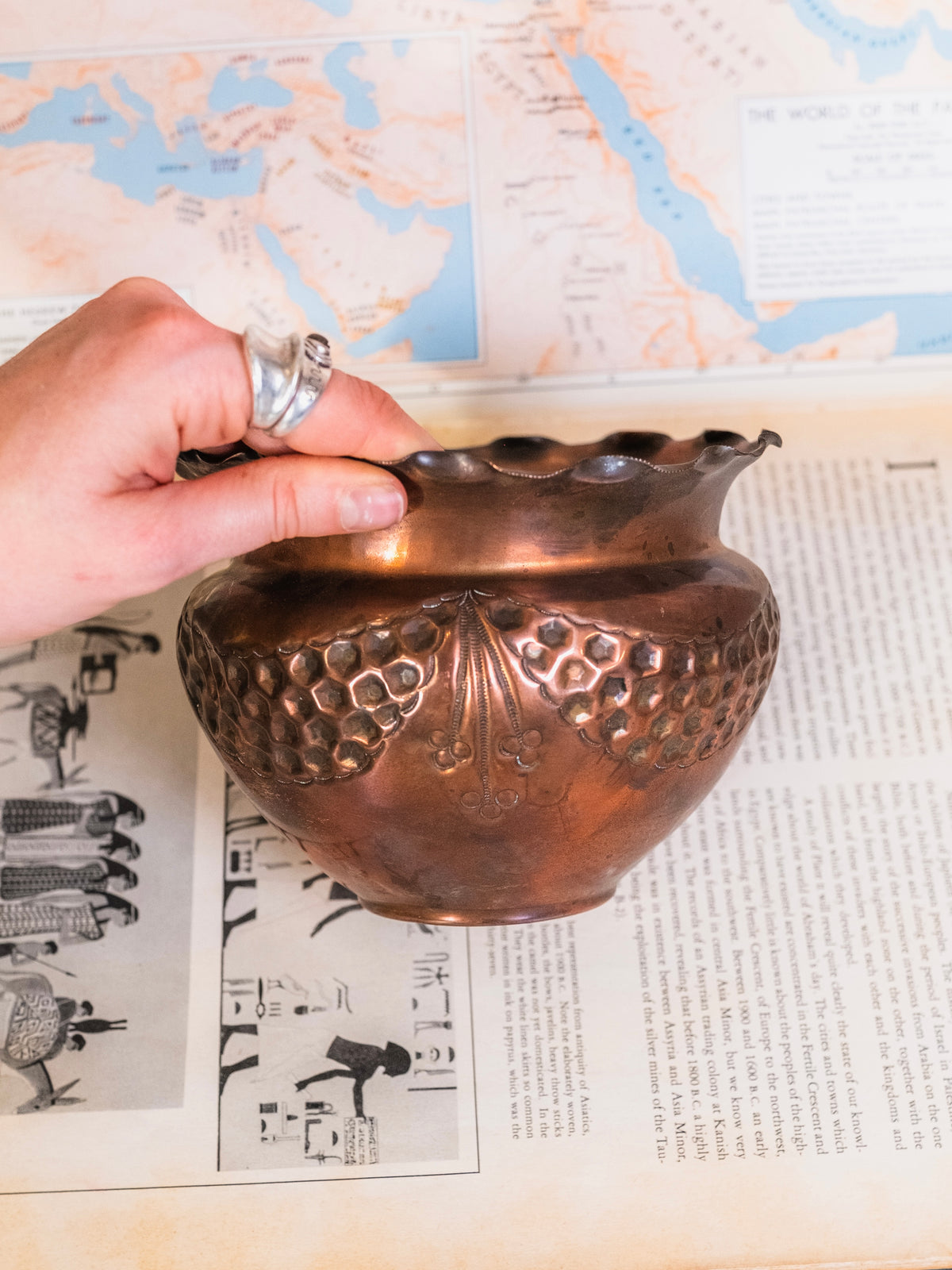 Antique Arts & Crafts Hammered Copper Jardiniere Planter