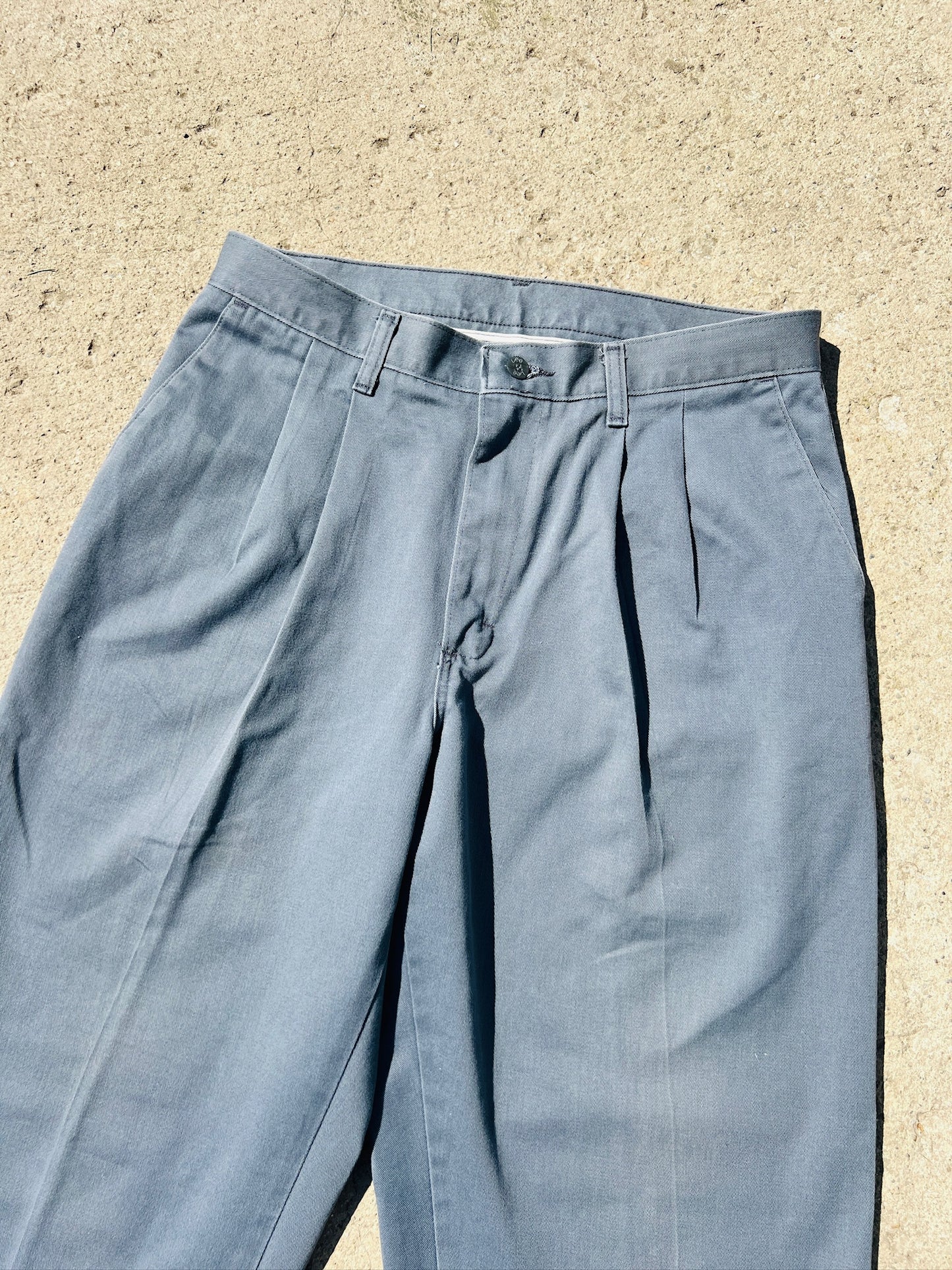 Vintage 1990s Lee Grey Pleated Cotton Trousers | Waist 33”